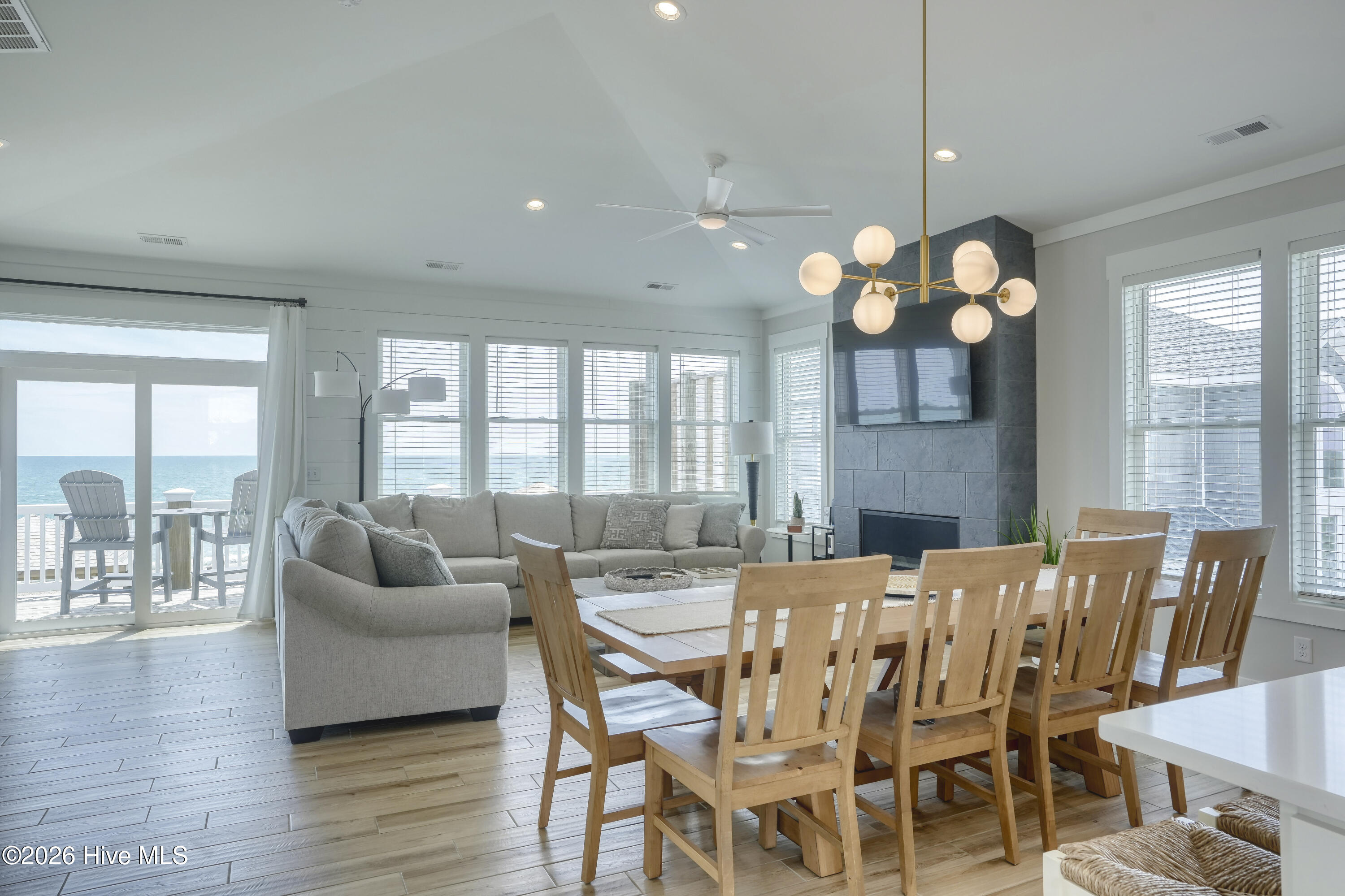 1012 New River Inlet Road Property Photo 20