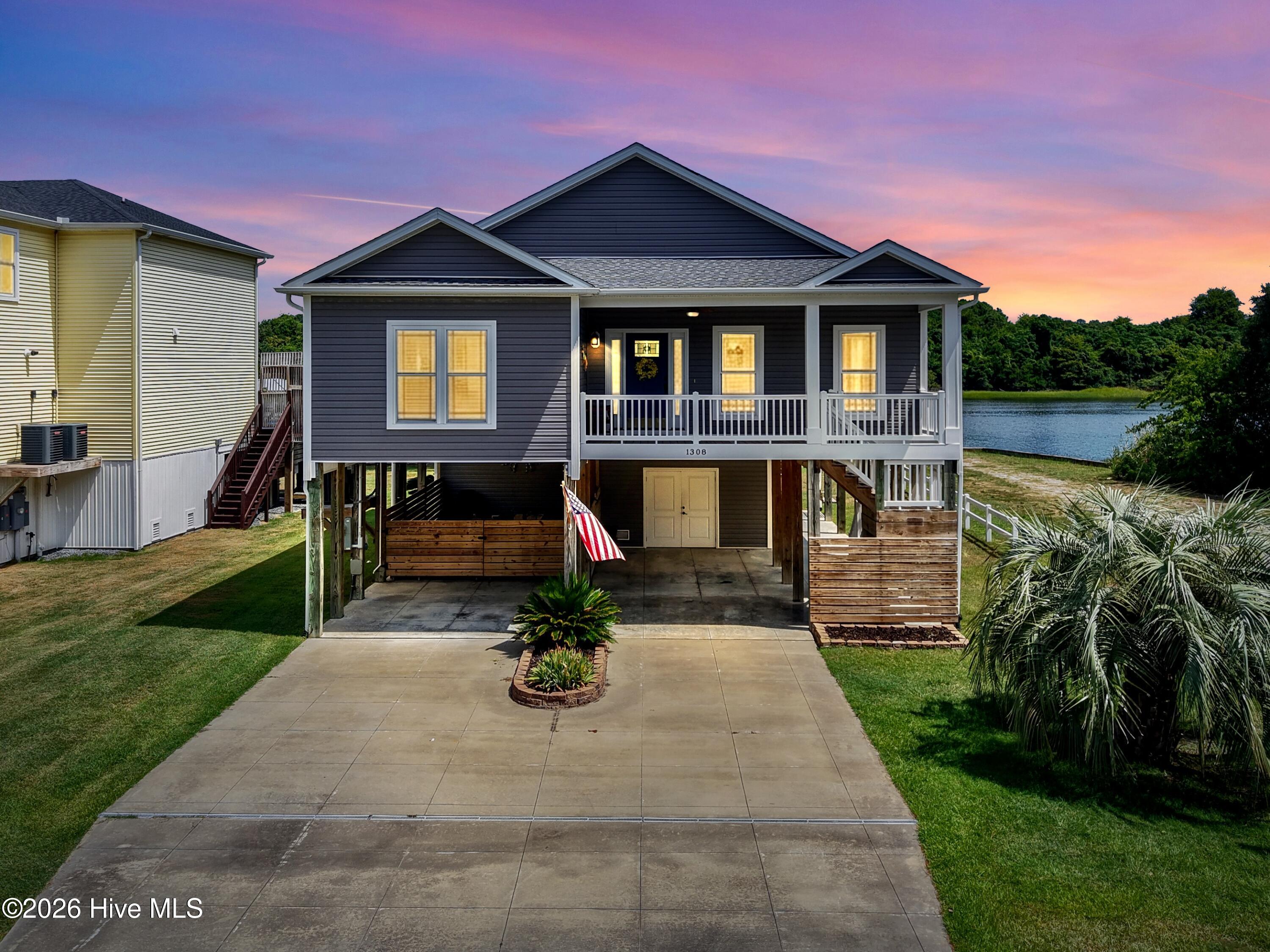 1308 E Yacht Drive Property Photo 1