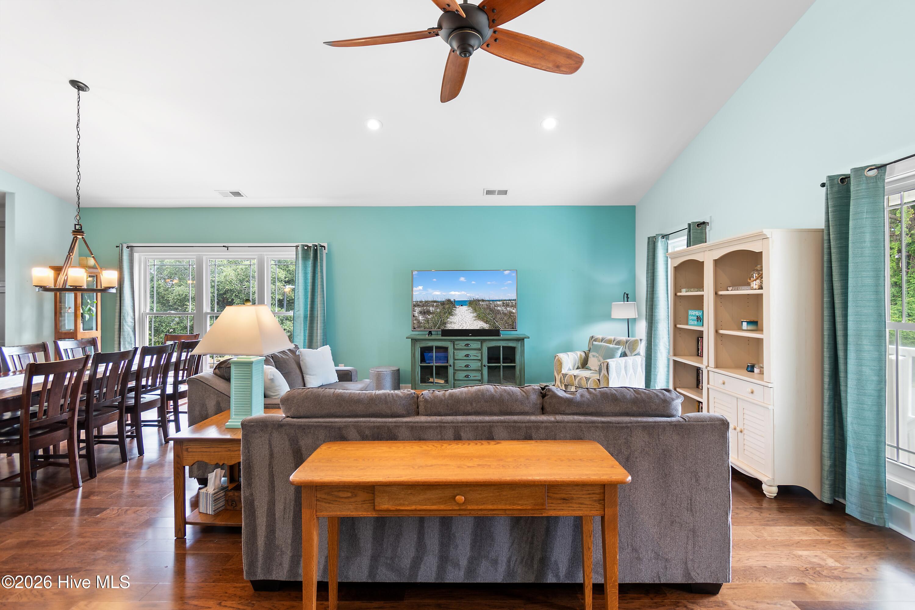 1308 E Yacht Drive Property Photo 9