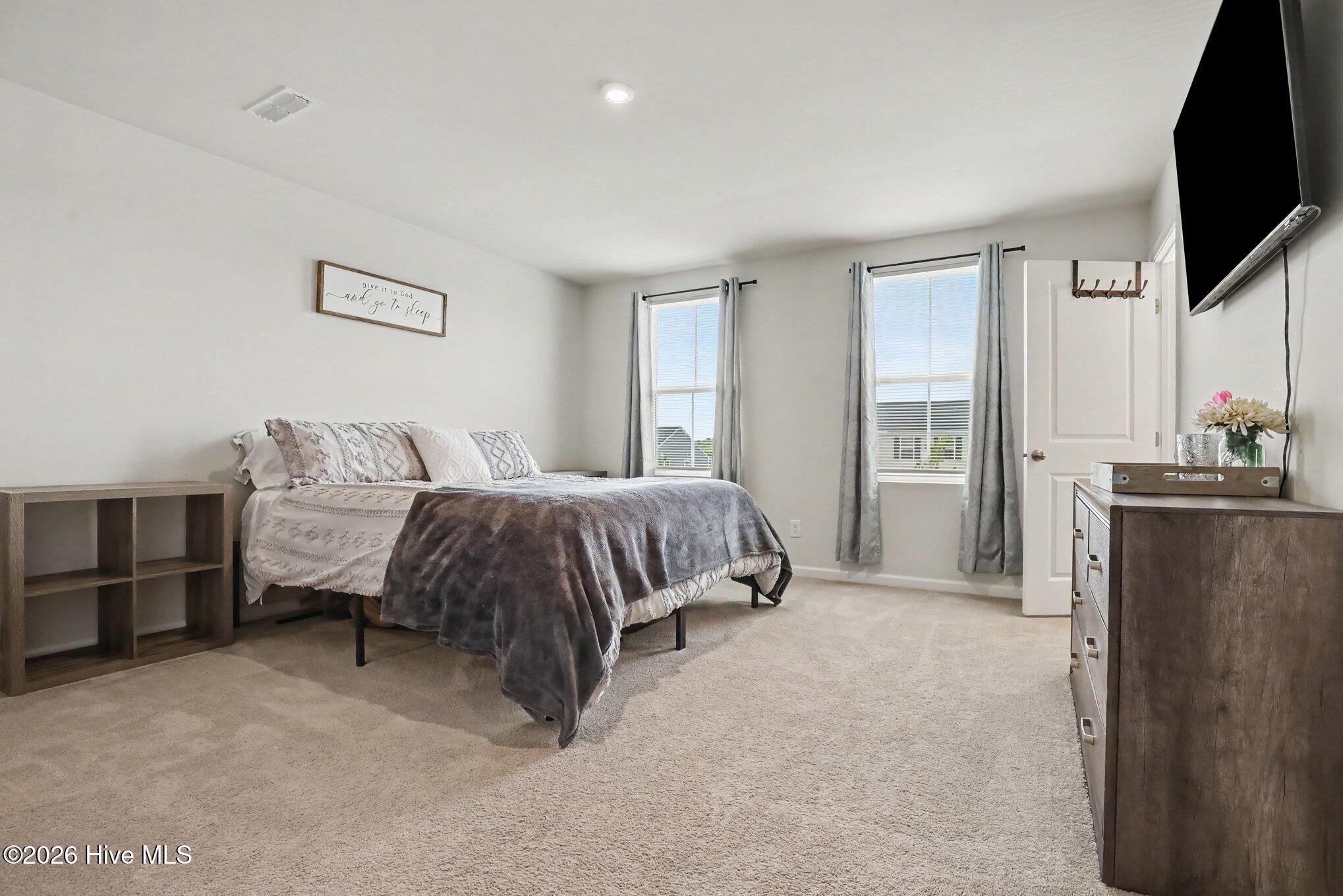 68 Florentine Court Property Photo 3