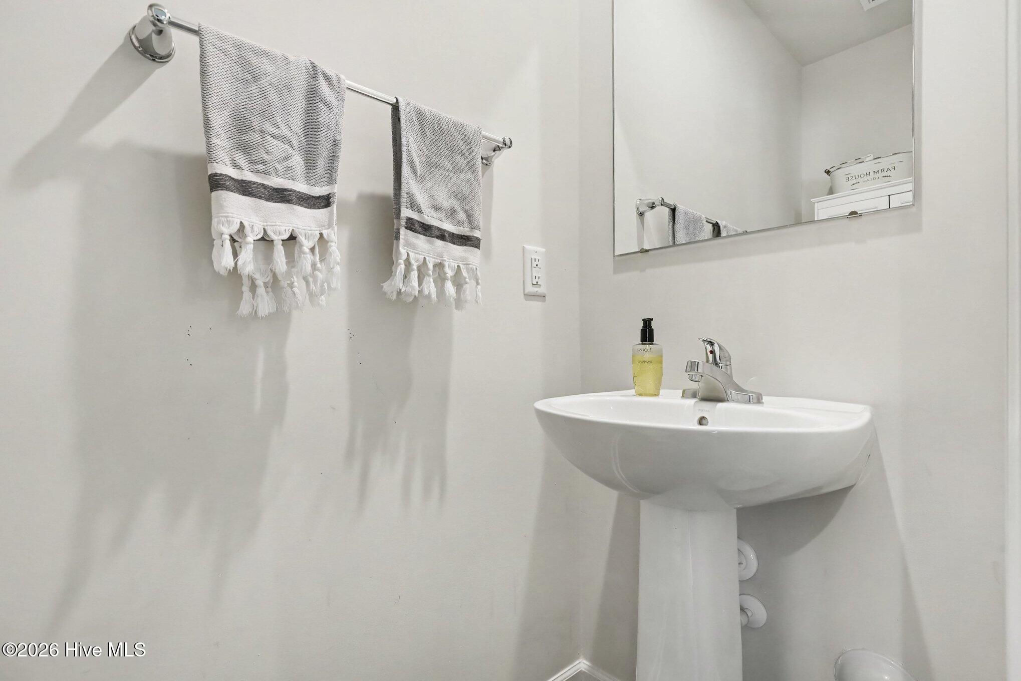 68 Florentine Court Property Photo 28