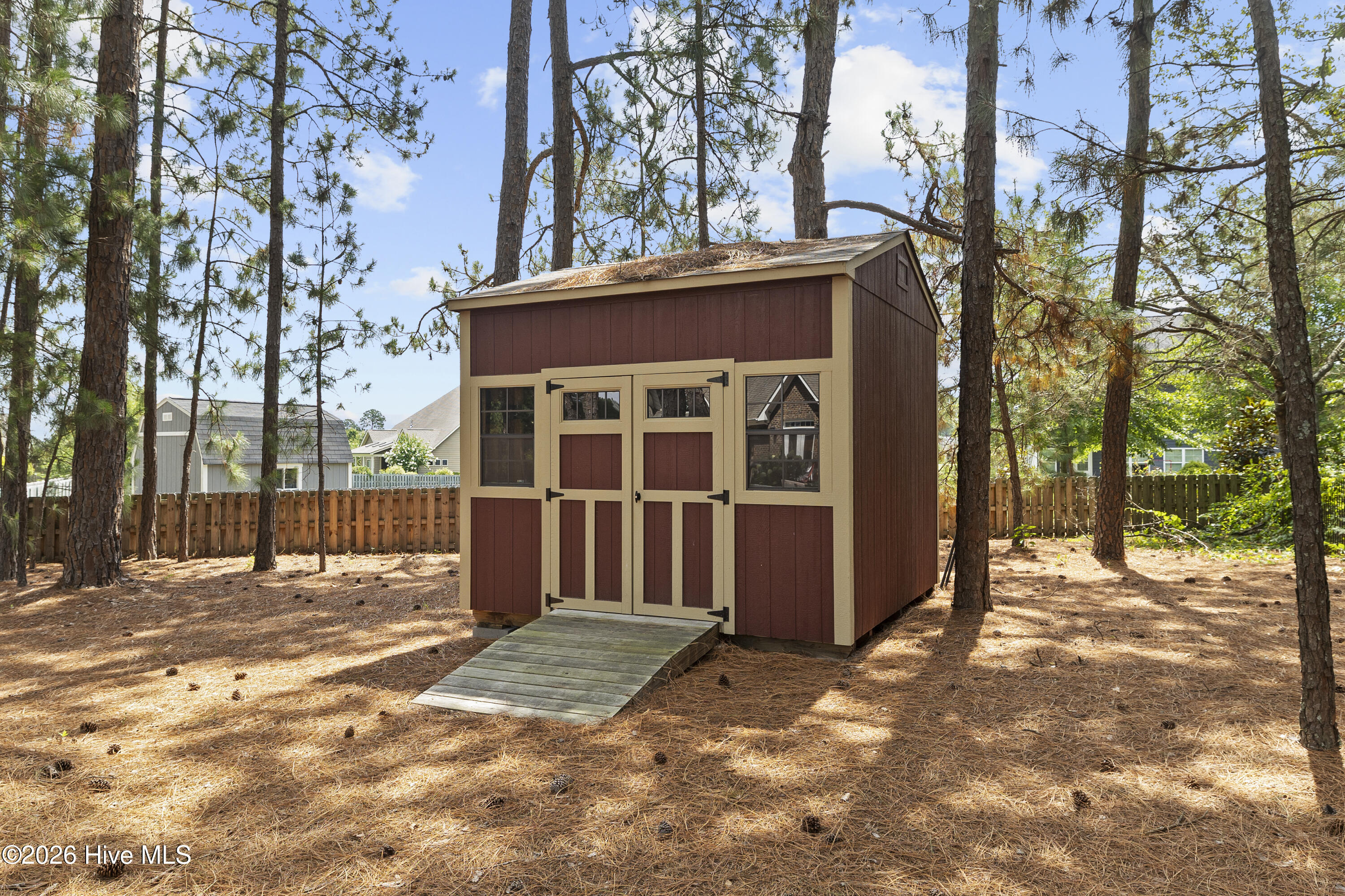 107 Tomahawk Court Property Photo 44