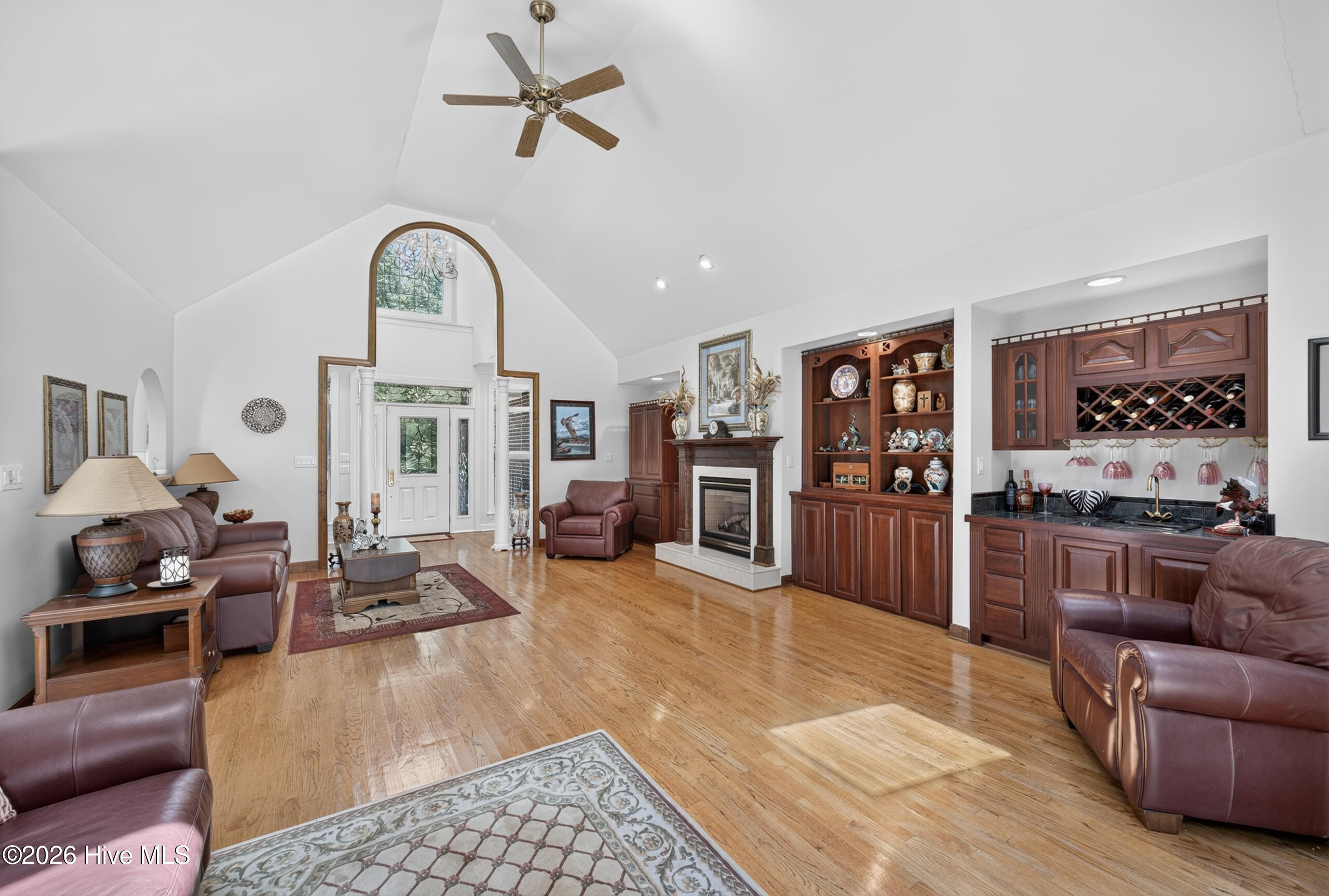 148 Broad River Drive Property Photo 6