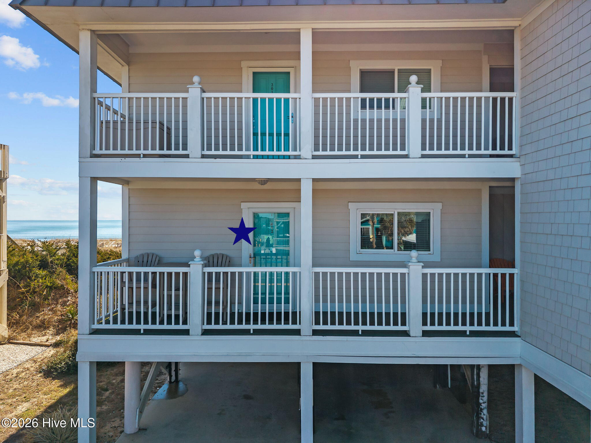 104 Ocean Boulevard E 102 Property Photo 2