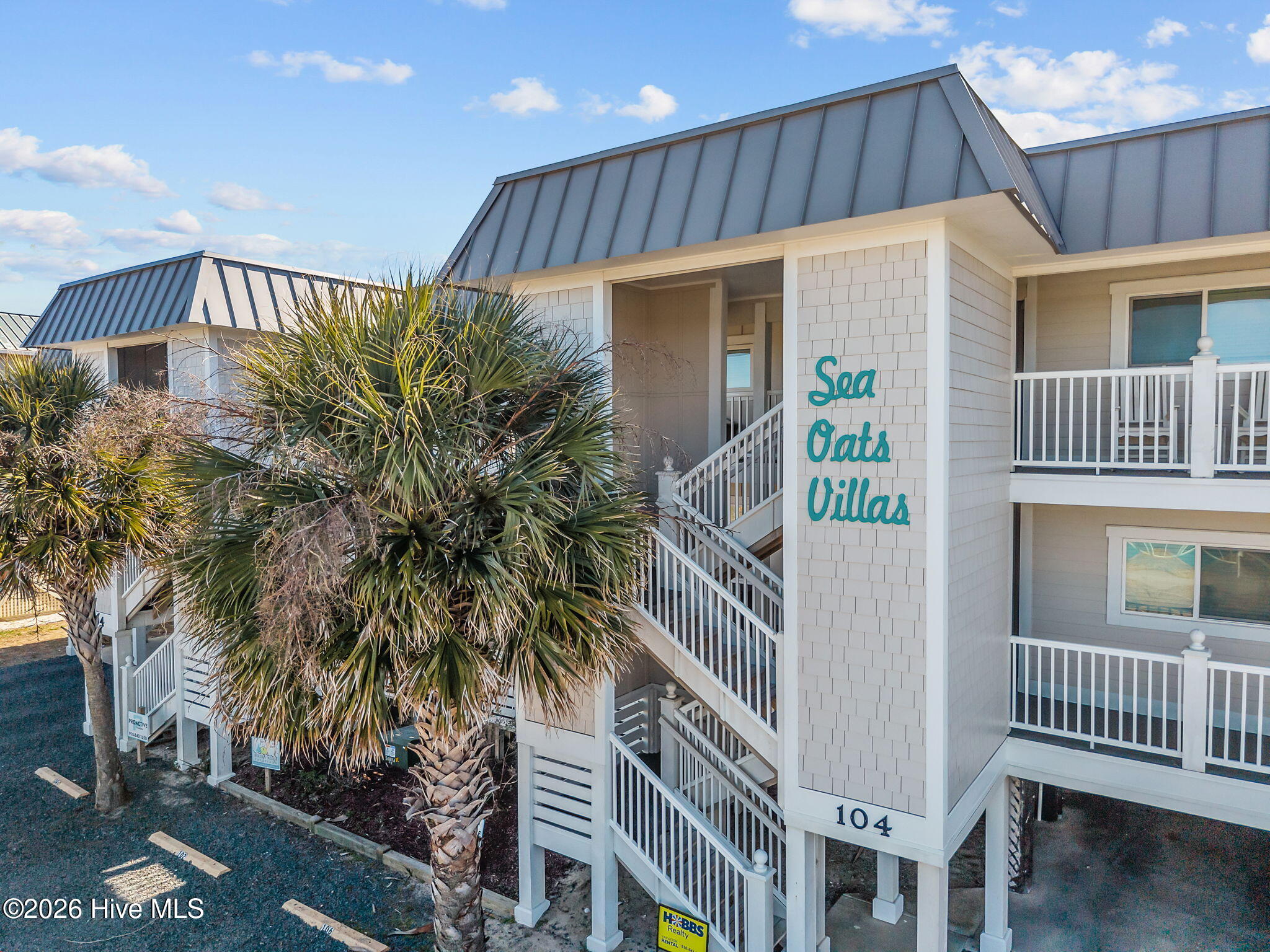 104 Ocean Boulevard E 102 Property Photo 6