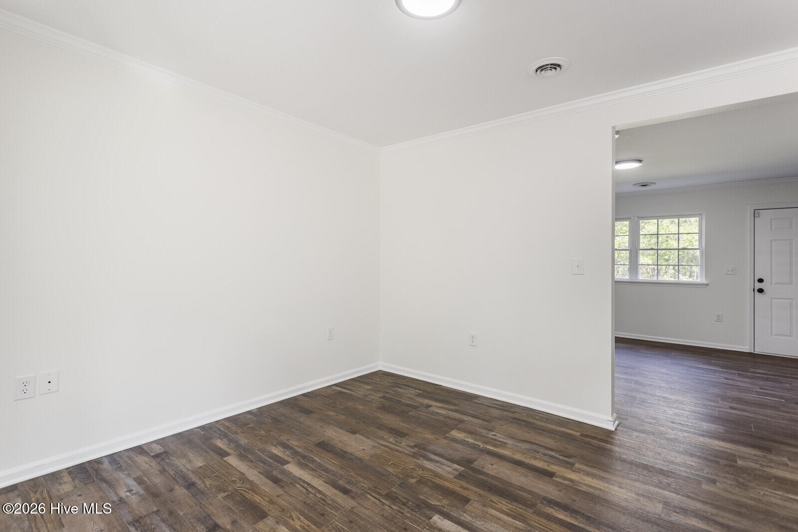 125 W B And S Road Property Photo 12