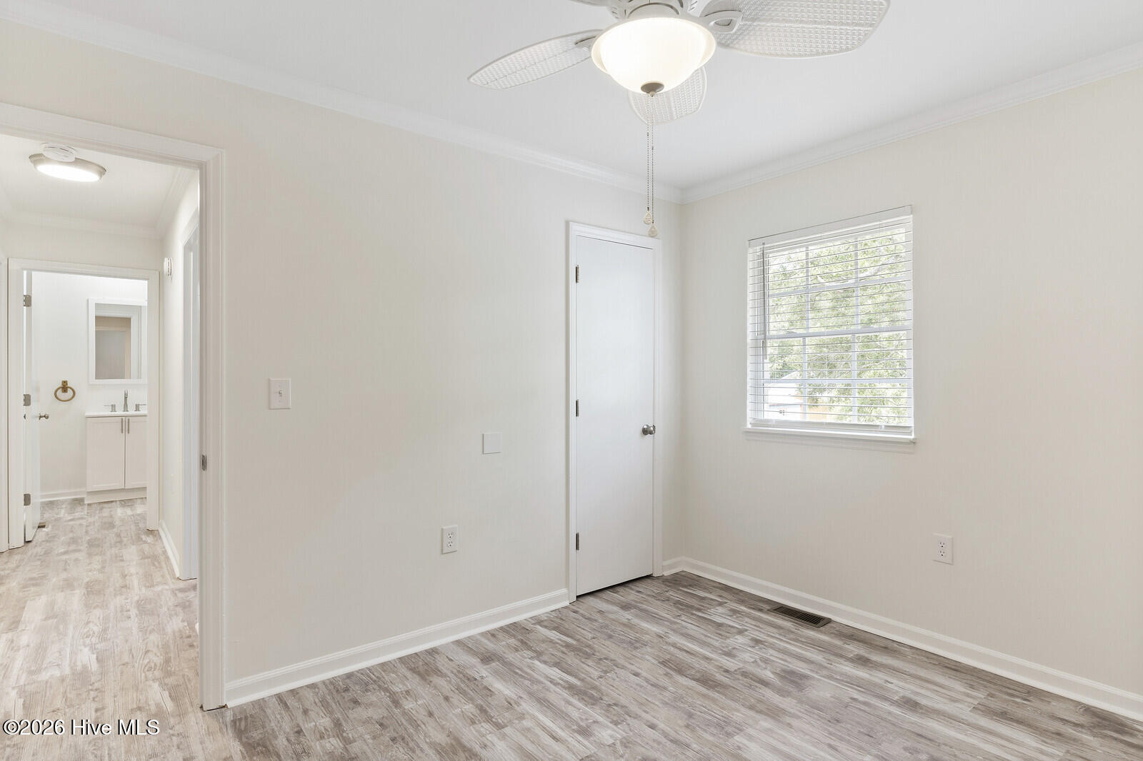 125 W B And S Road Property Photo 23