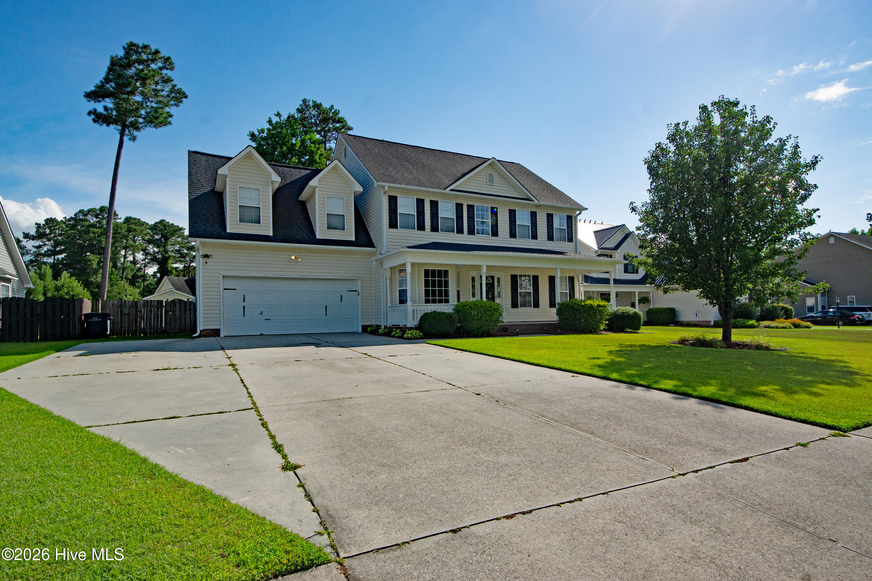 1112 Huff Drive Property Photo 3