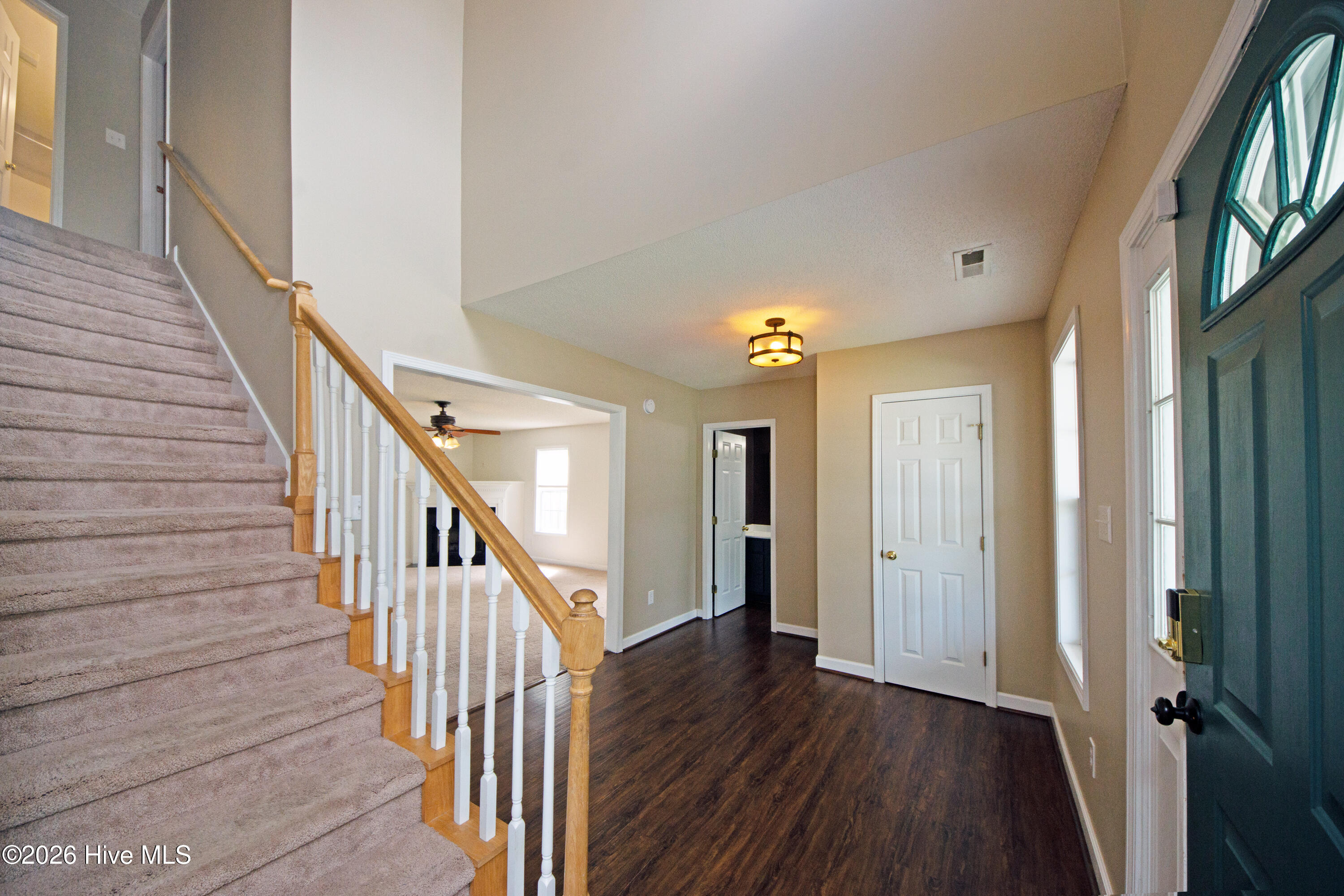 1112 Huff Drive Property Photo 5