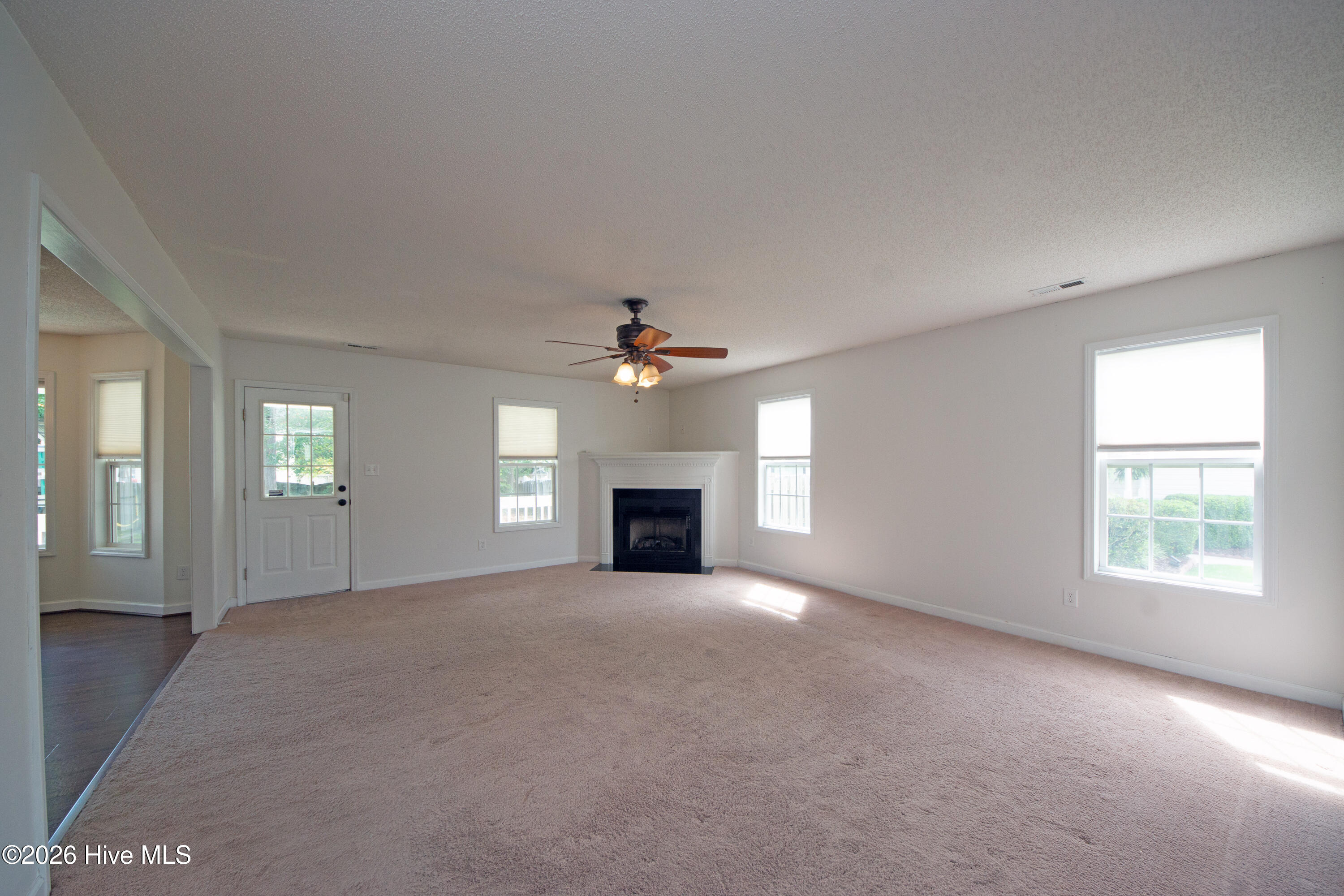 1112 Huff Drive Property Photo 8