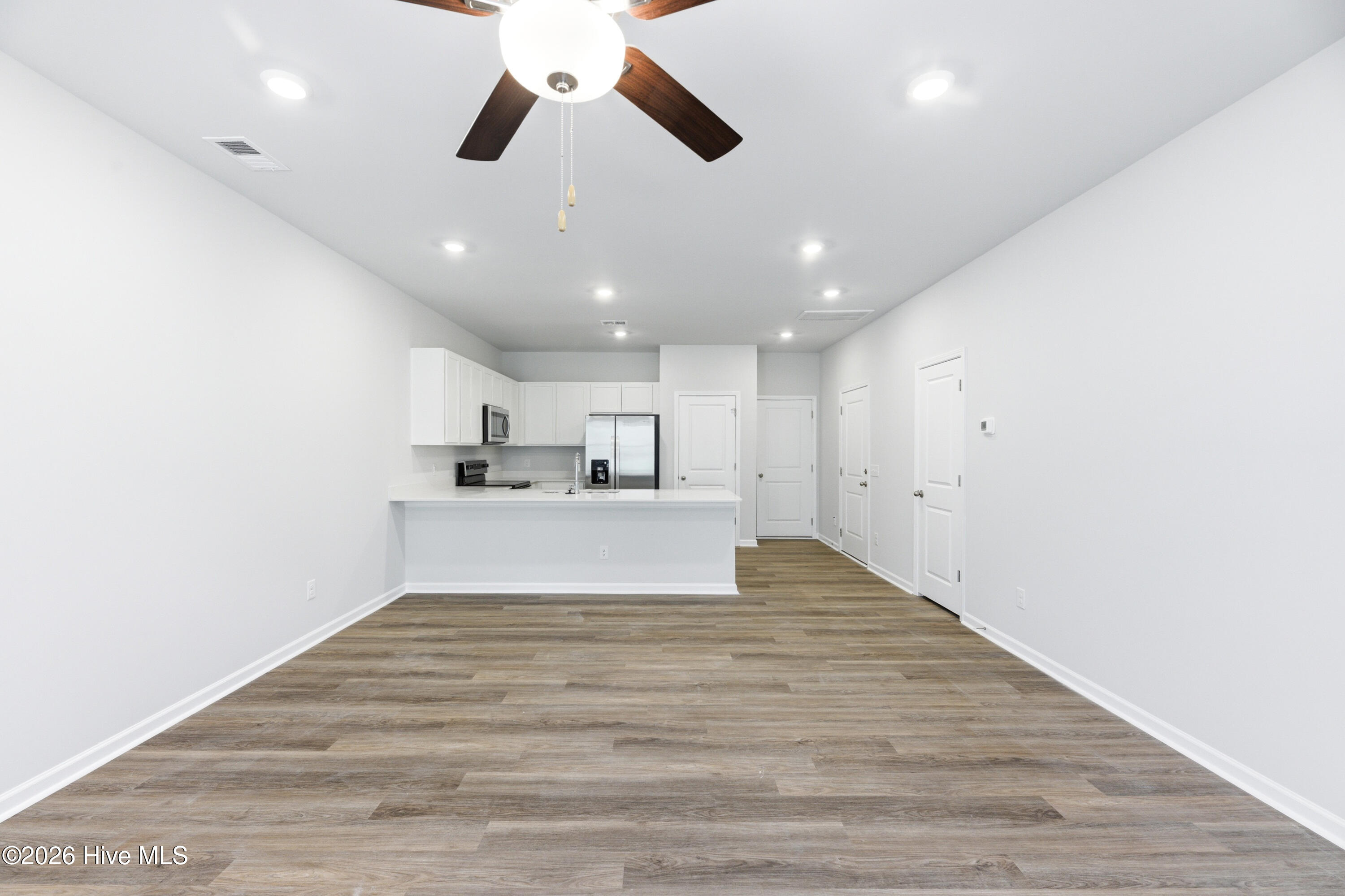 593 Sandy Hollow Drive Property Photo 8