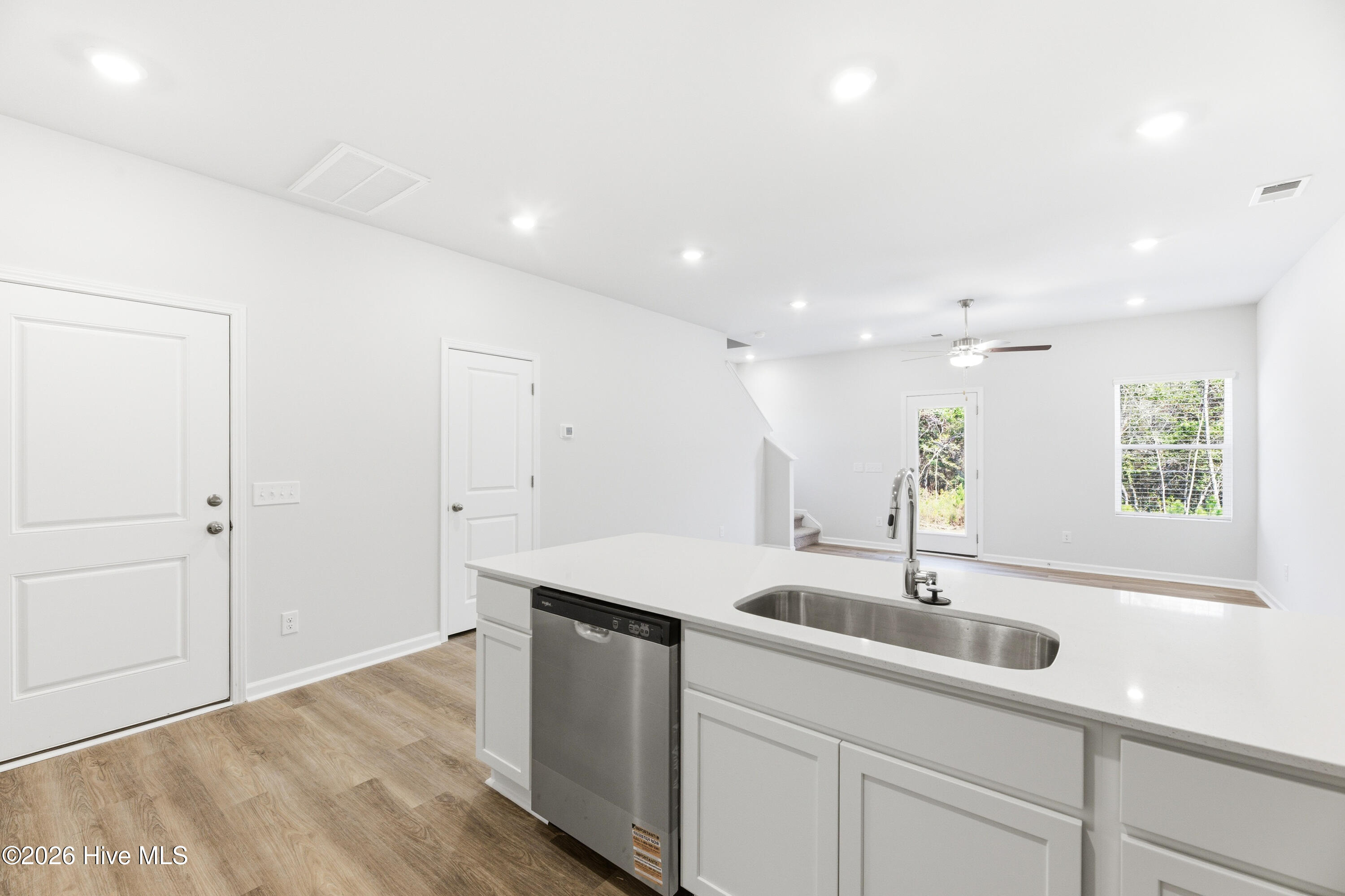 593 Sandy Hollow Drive Property Photo 11