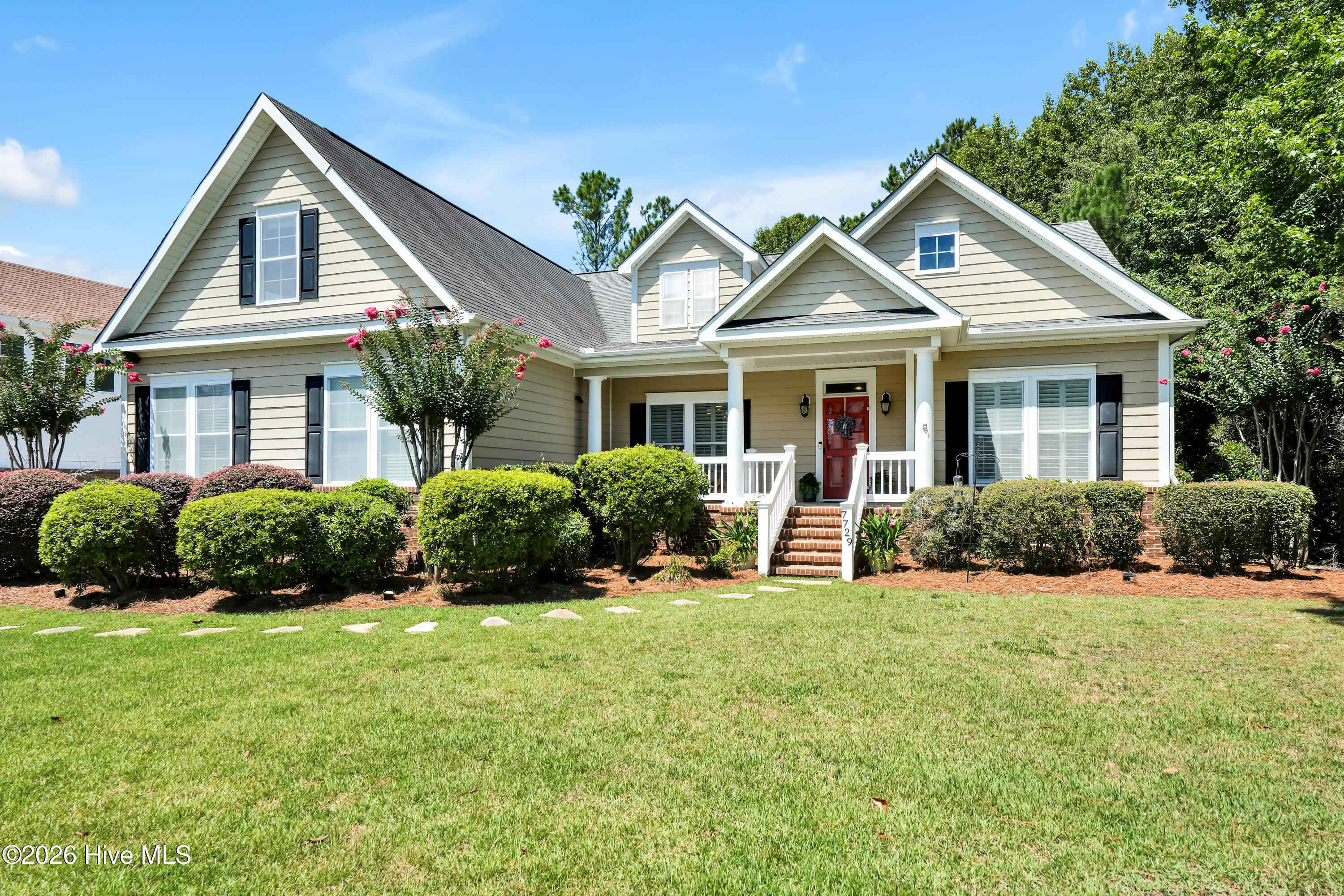 7729 Bonaventure Drive Property Photo 1