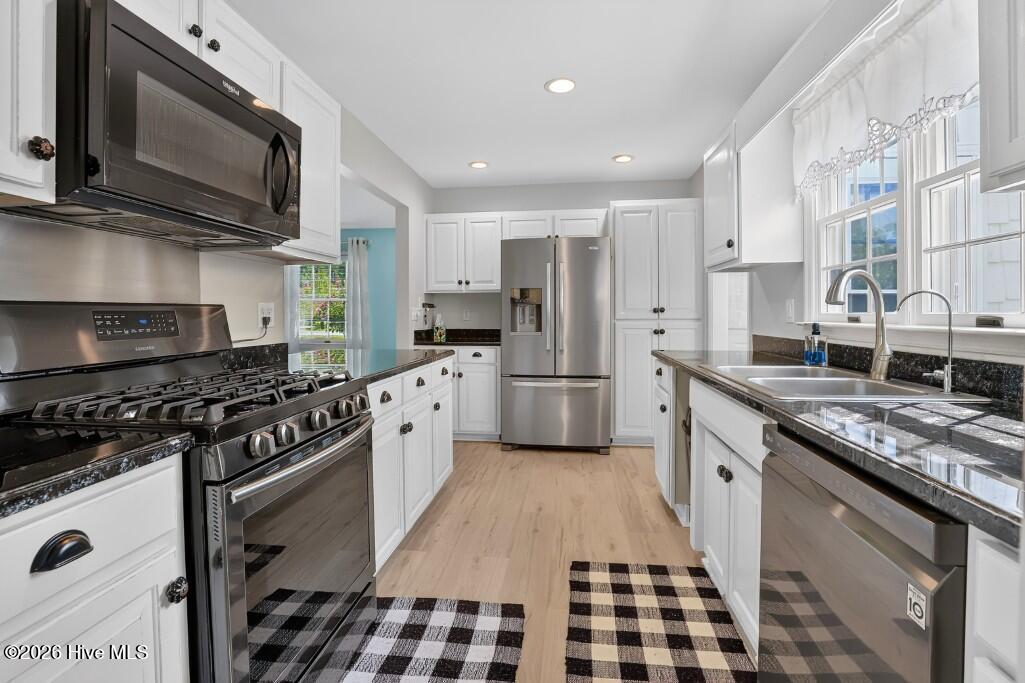 6103 Falcon Drive Property Photo 10