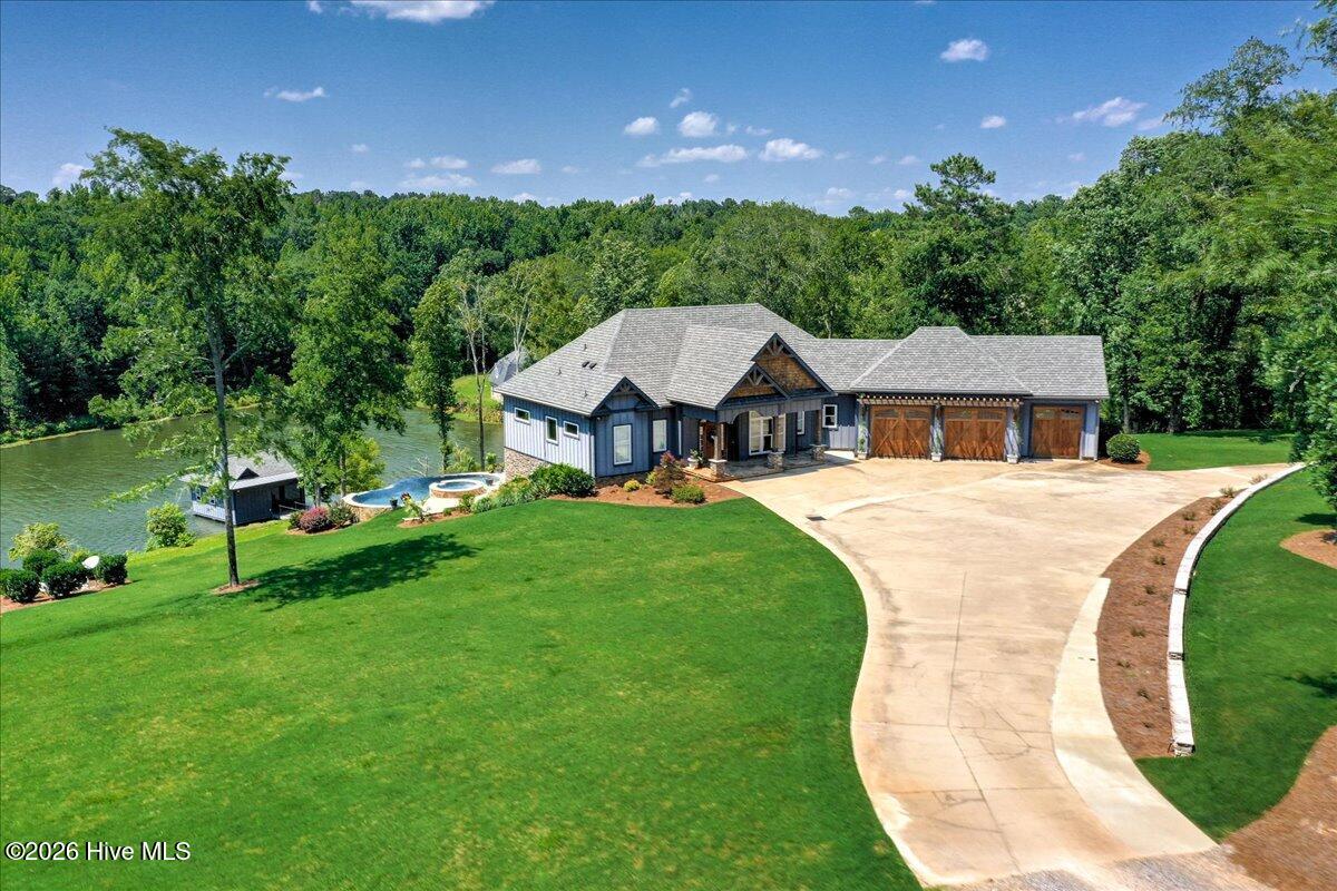 220 Homeward Bound Drive Property Photo 2