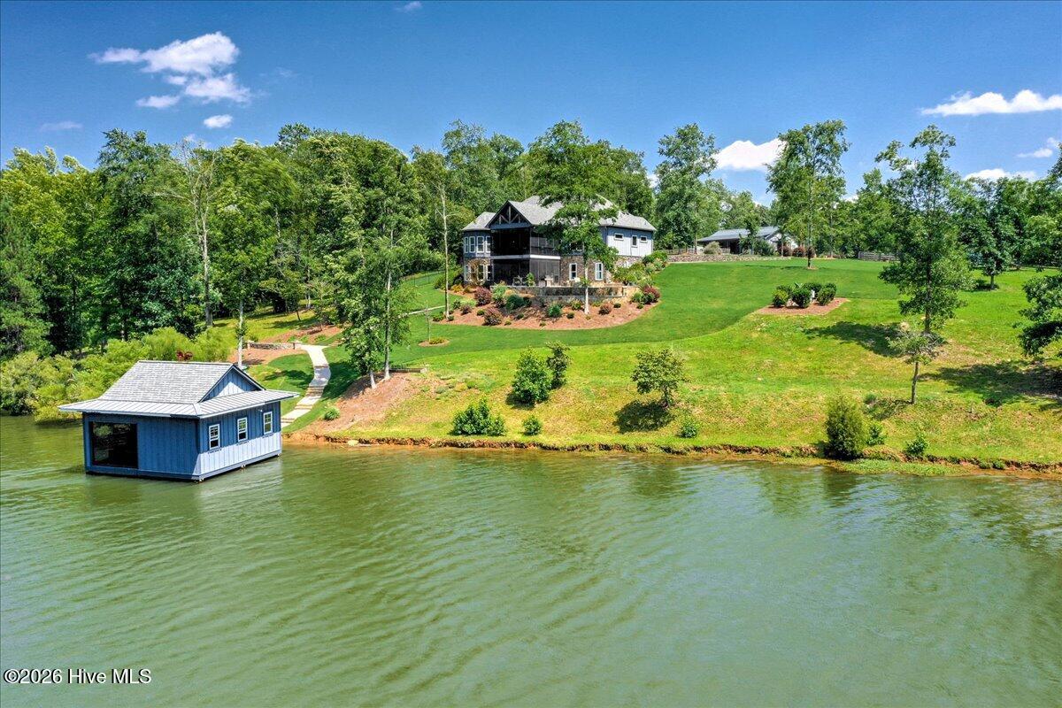 220 Homeward Bound Drive Property Photo 3