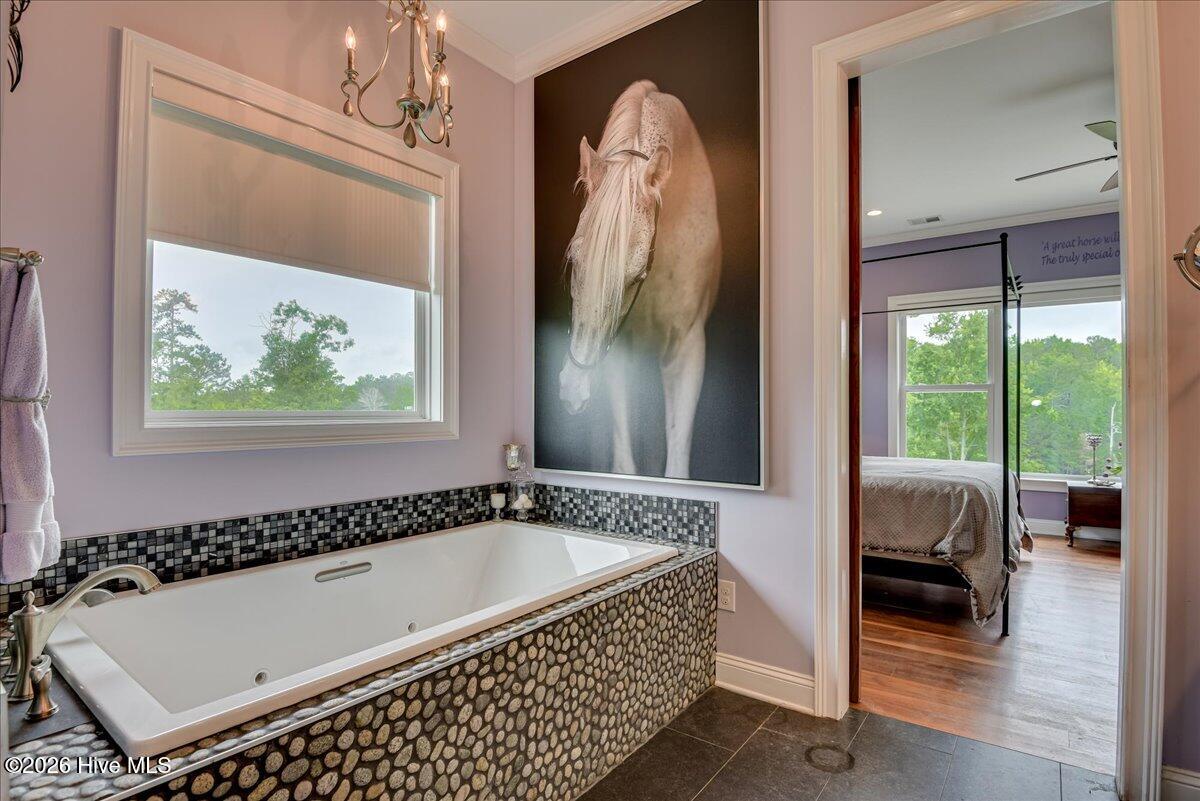 220 Homeward Bound Drive Property Photo 35