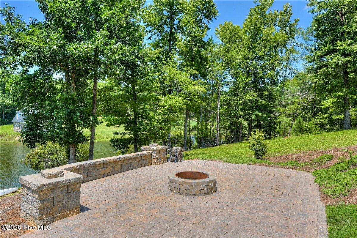 220 Homeward Bound Drive Property Photo 55
