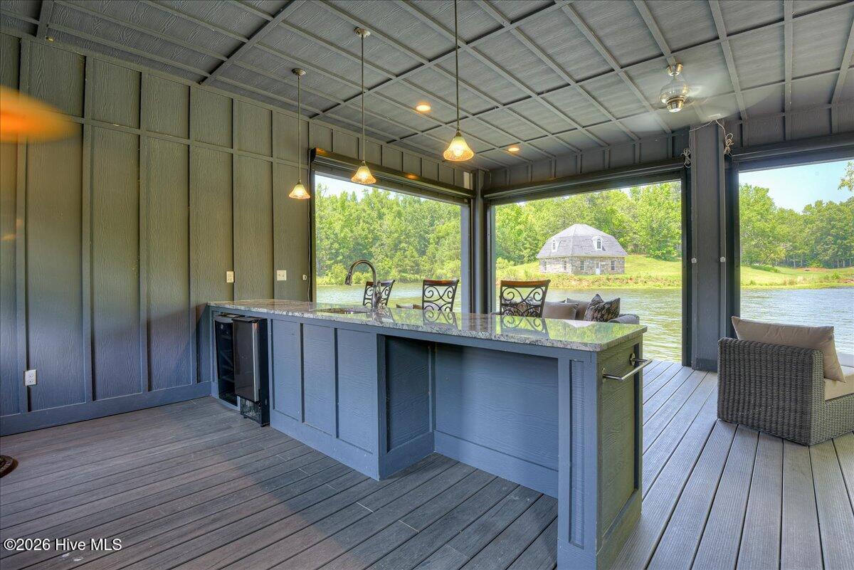 220 Homeward Bound Drive Property Photo 64