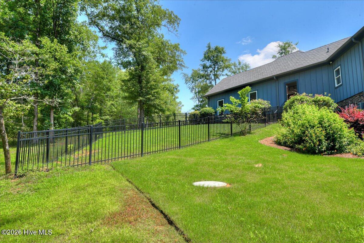 220 Homeward Bound Drive Property Photo 67