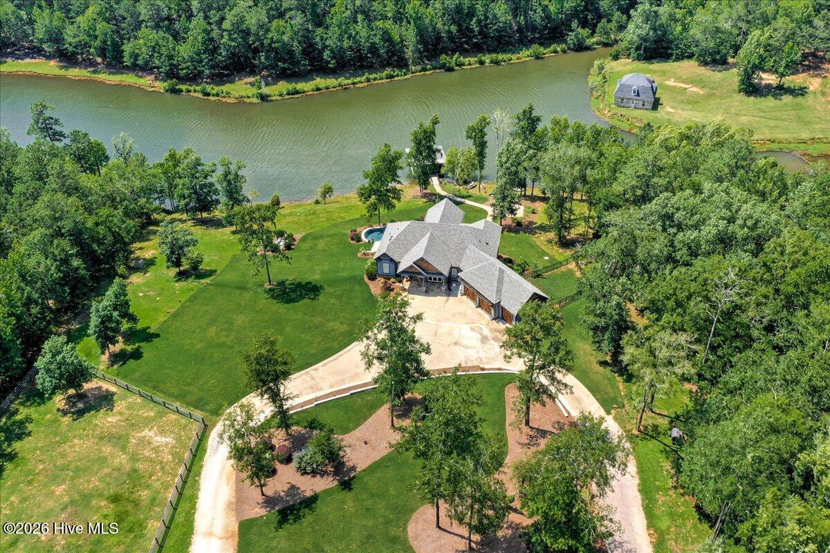 220 Homeward Bound Drive Property Photo 86
