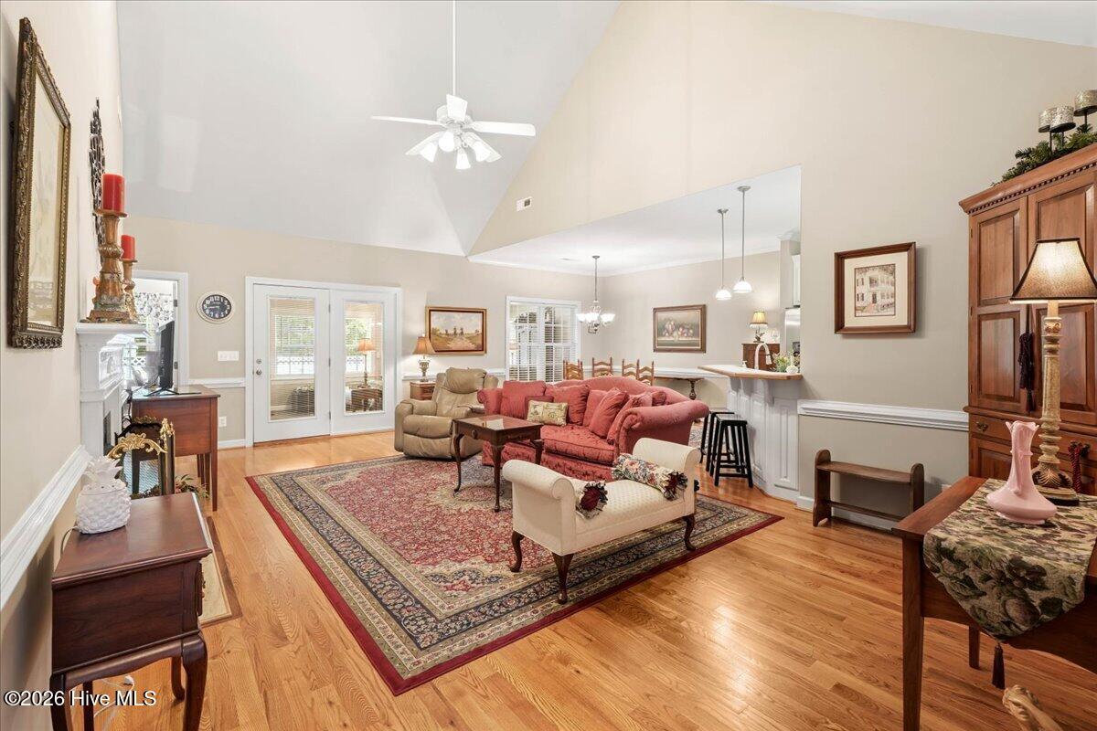 208 Commonsgate Drive Property Photo 10