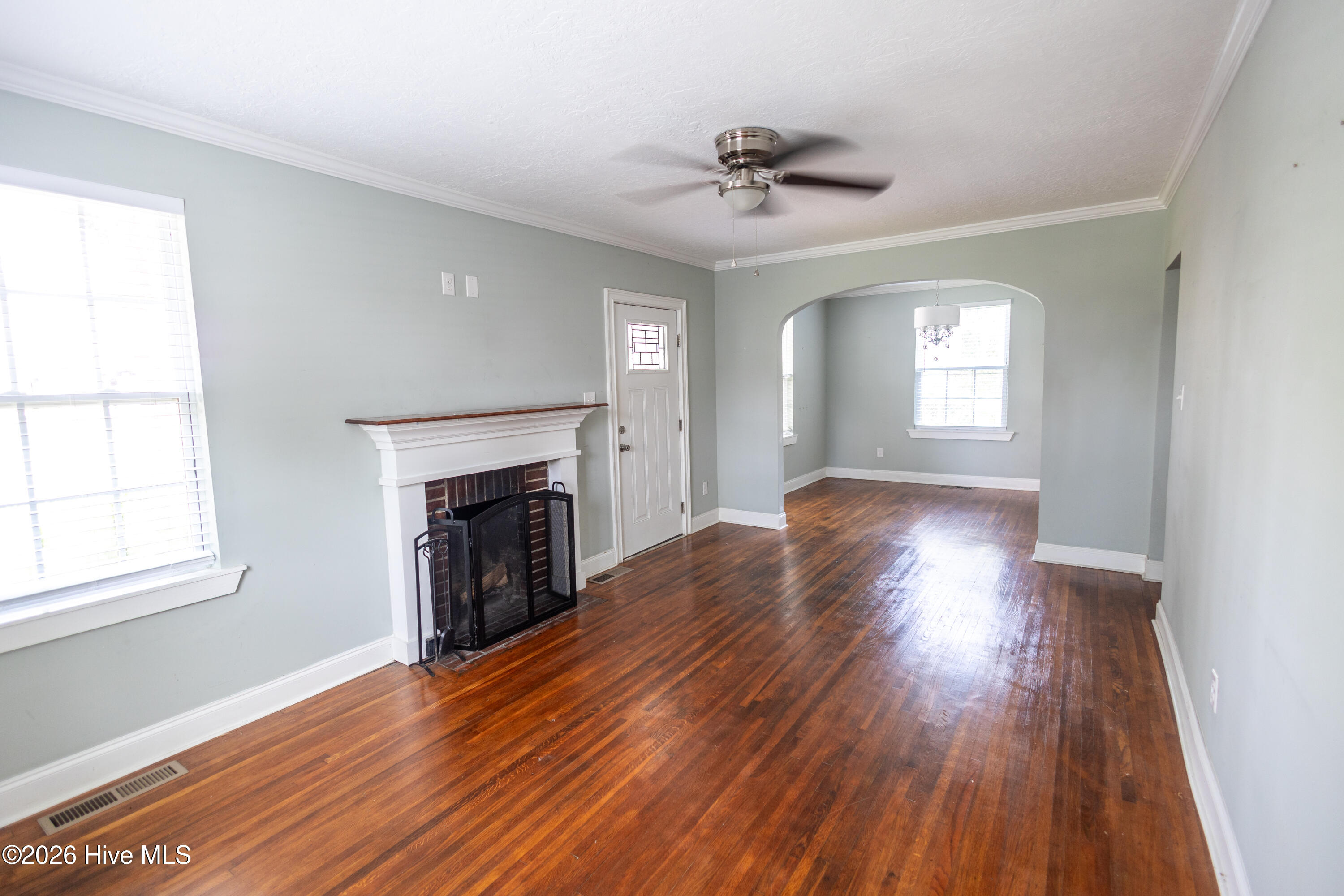 1720 Oak Drive Property Photo 2