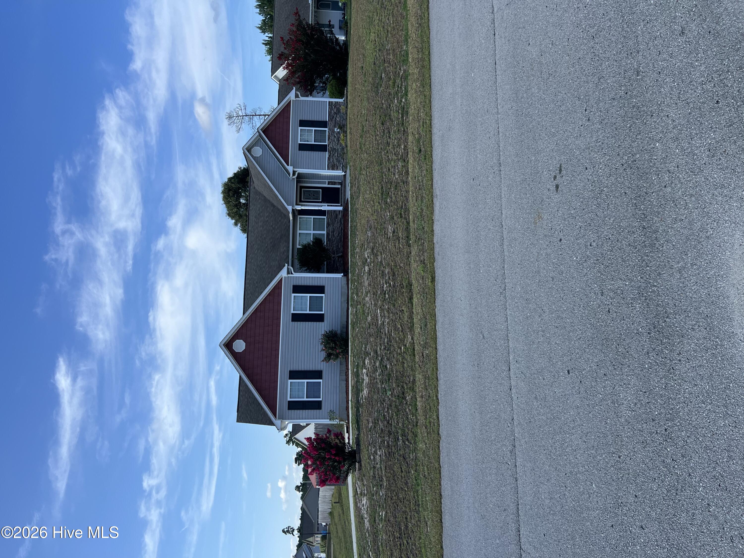 400 Duncan Drive S Property Photo 1