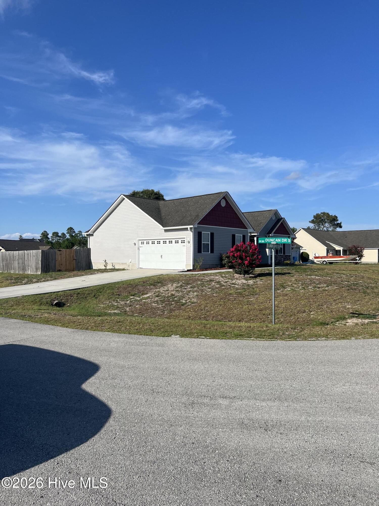 400 Duncan Drive S Property Photo 2
