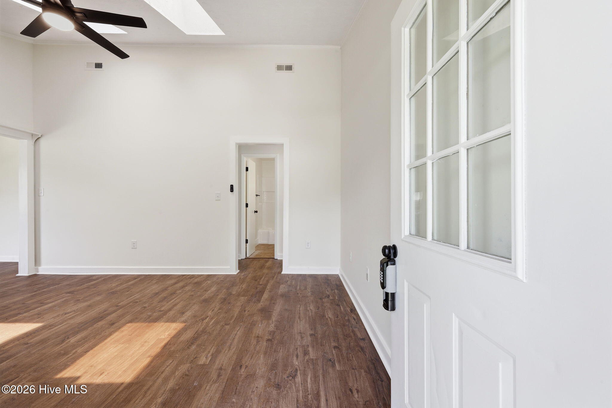 325 Miller Boulevard Property Photo 2
