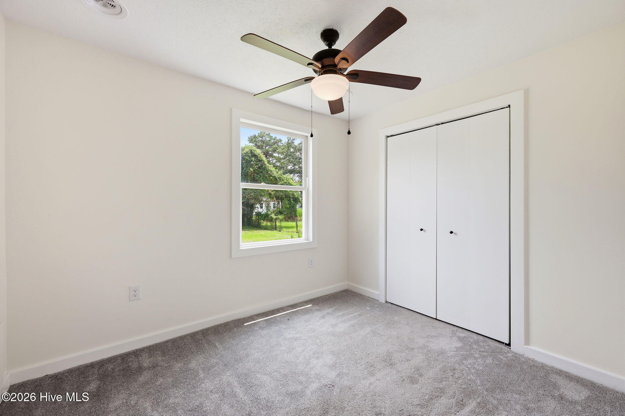 325 Miller Boulevard Property Photo 17