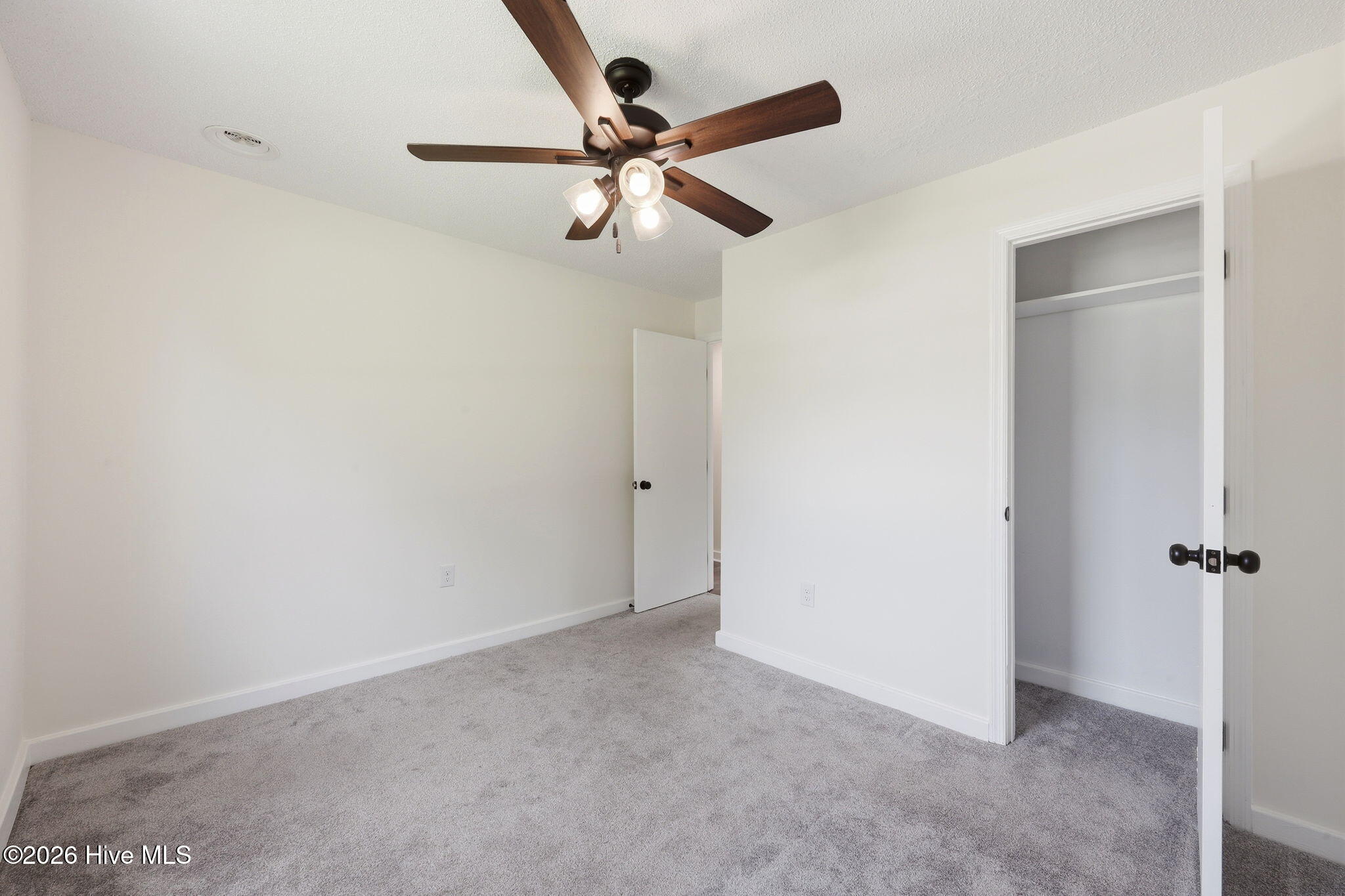 325 Miller Boulevard Property Photo 22
