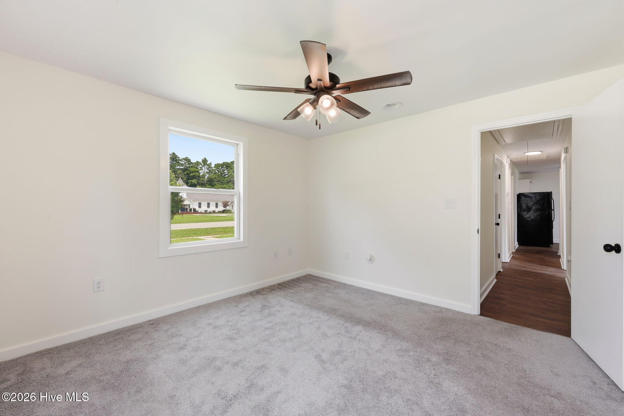 325 Miller Boulevard Property Photo 24