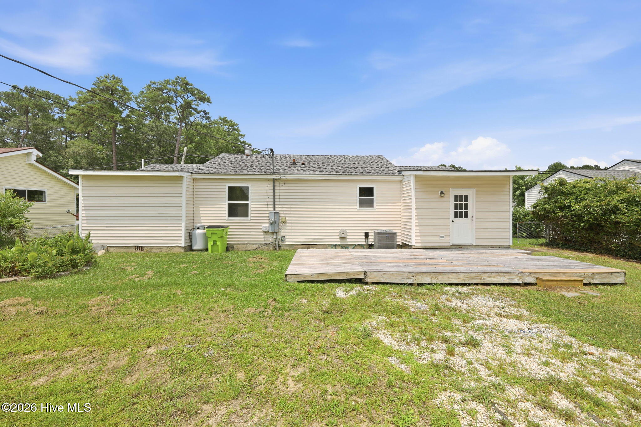 325 Miller Boulevard Property Photo 35