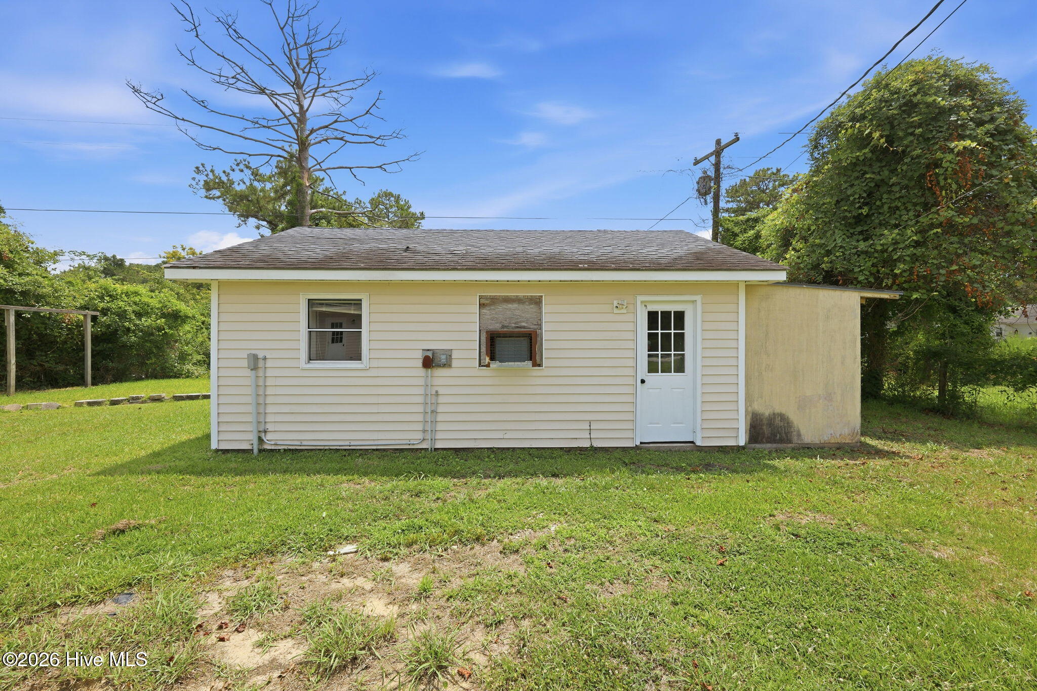 325 Miller Boulevard Property Photo 37