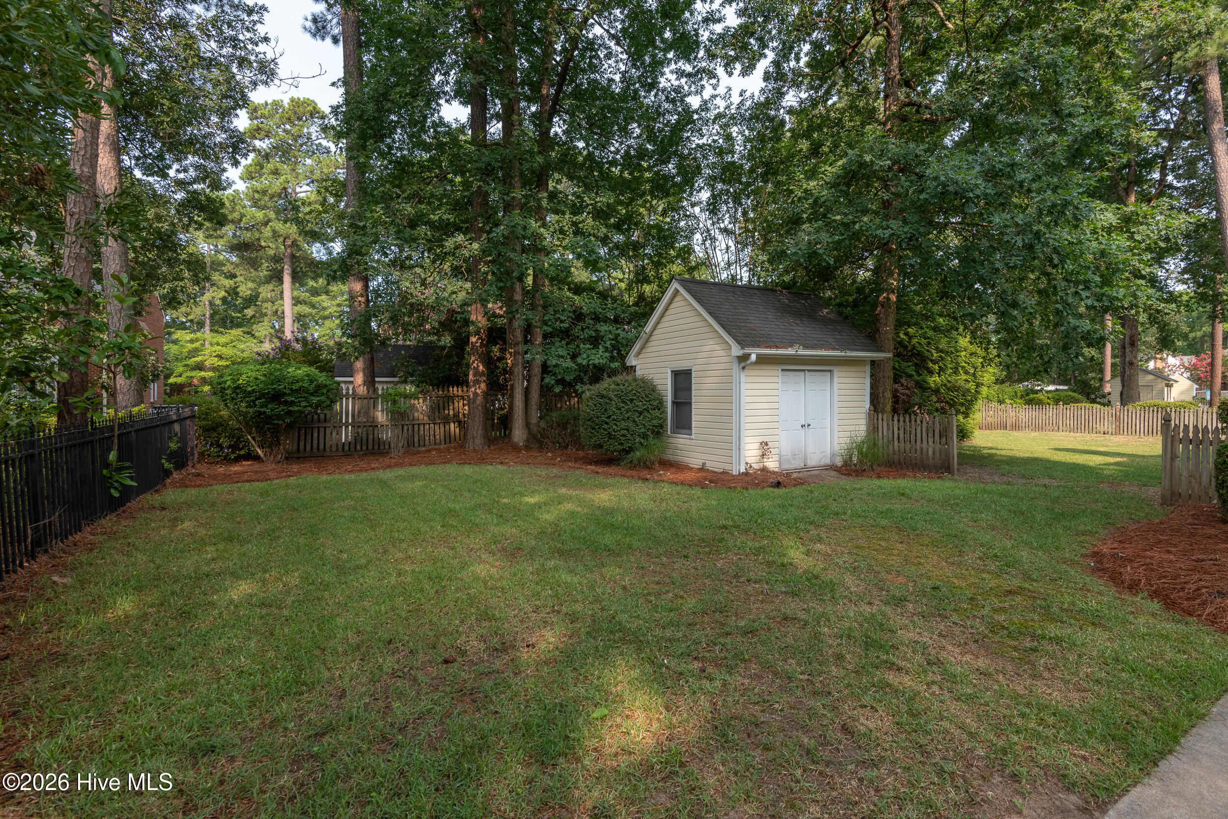 604 Bremerton Drive Property Photo 3