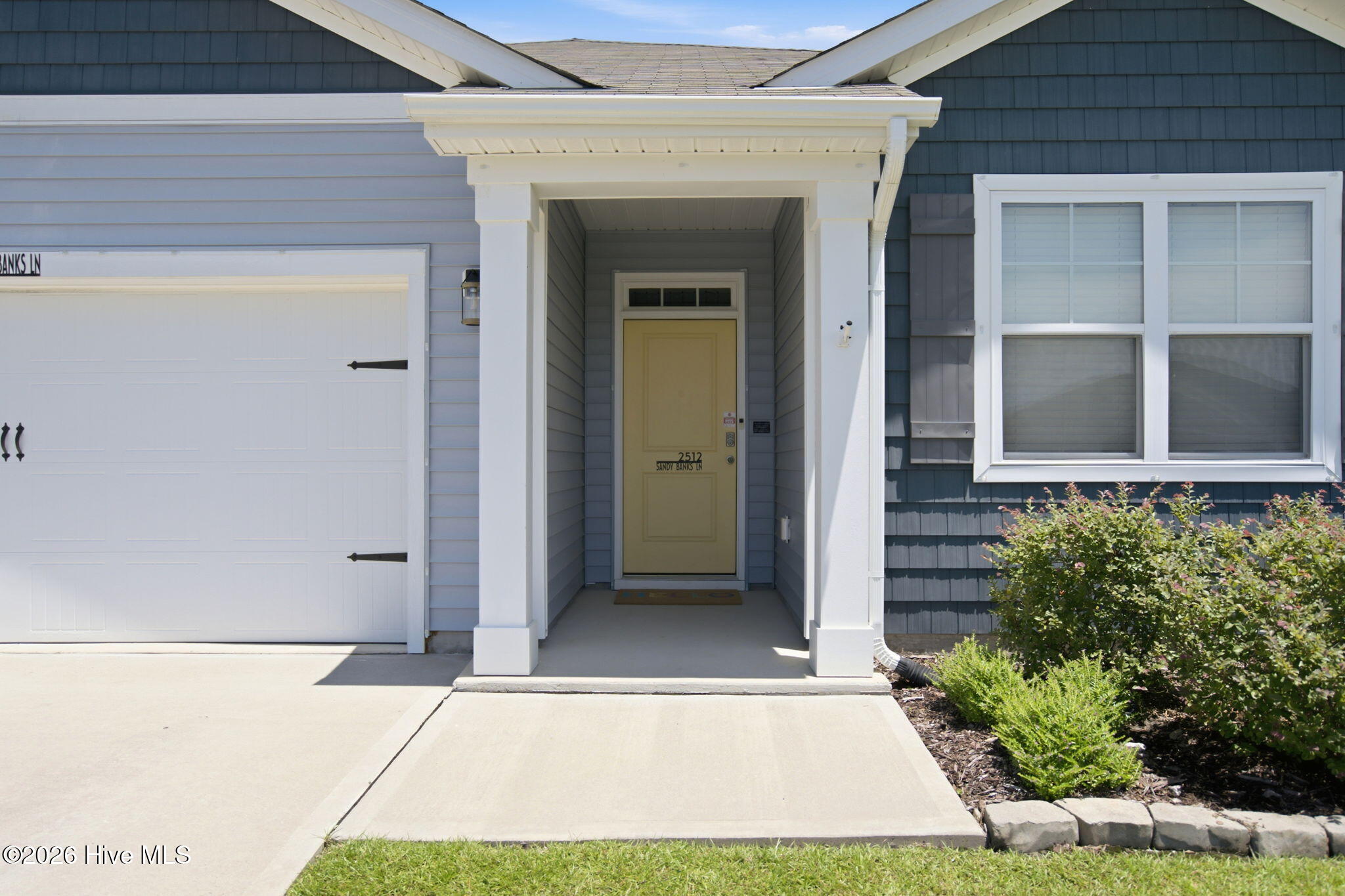 2512 Sandy Banks Lane Property Photo 6