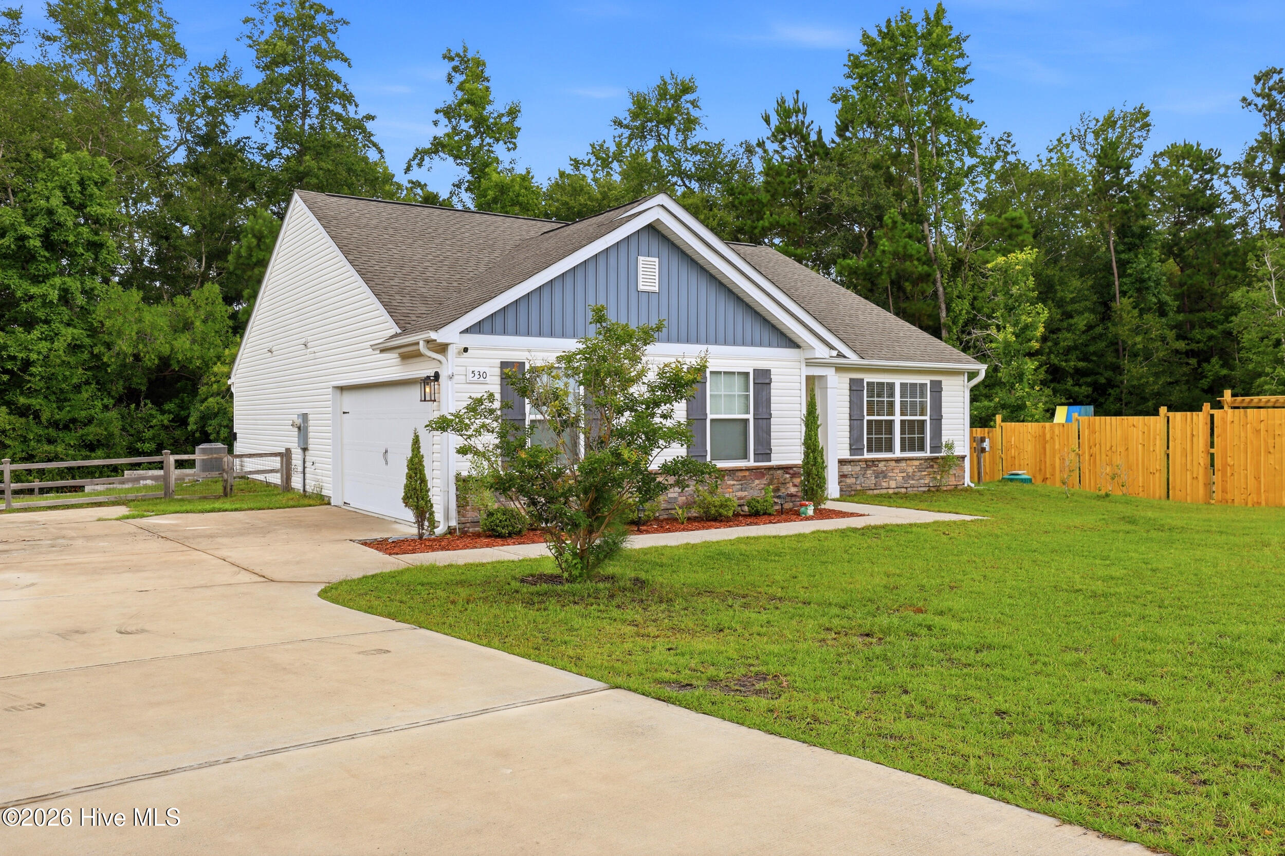 530 Poppleton Drive Property Photo 3