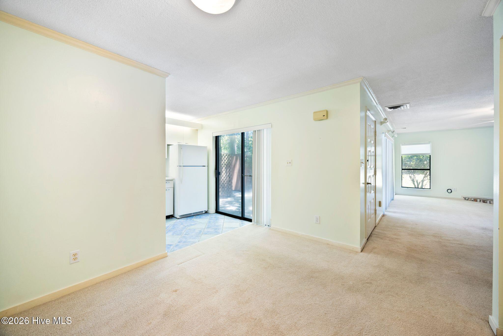 2029 Albert Circle Property Photo 10