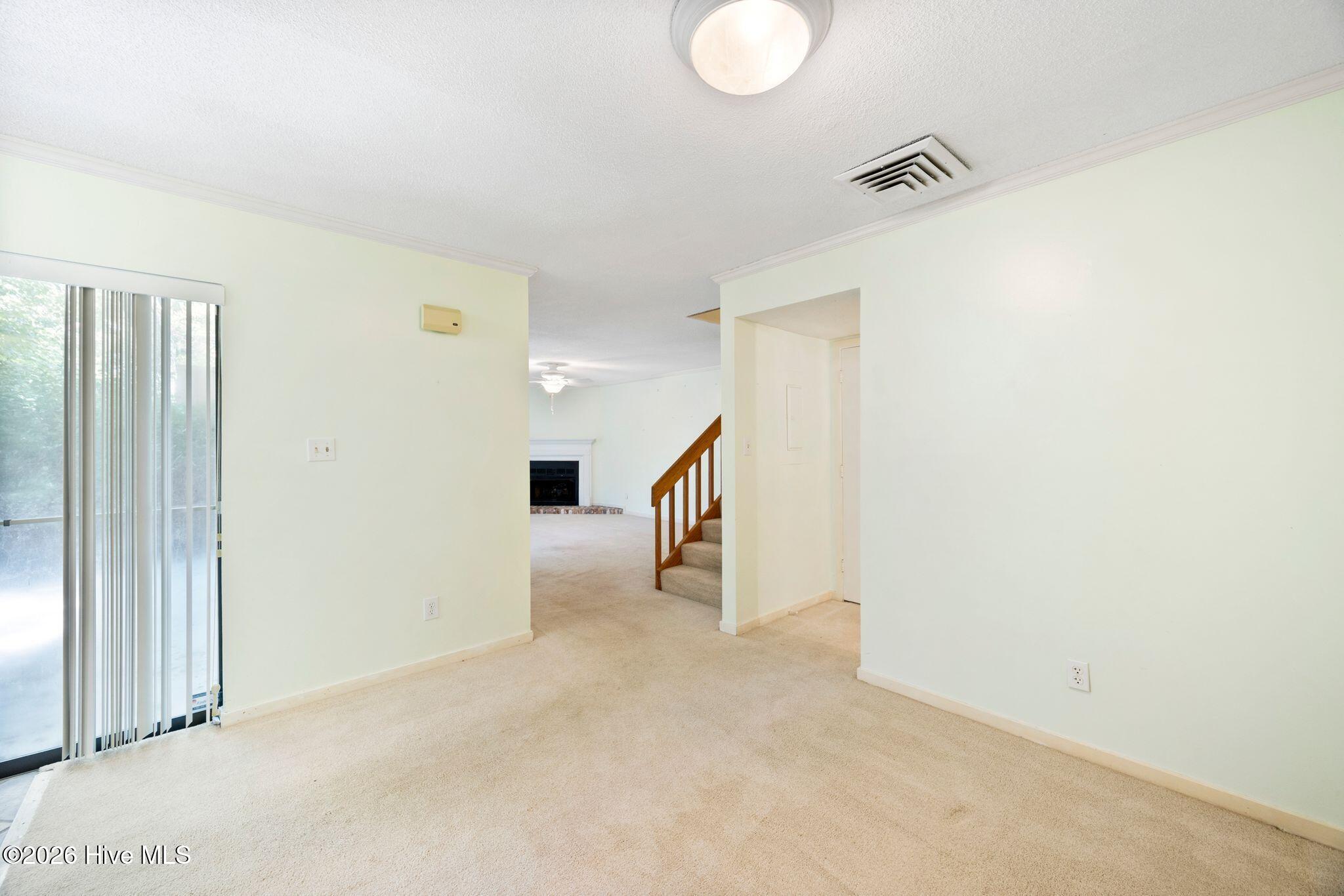 2029 Albert Circle Property Photo 13