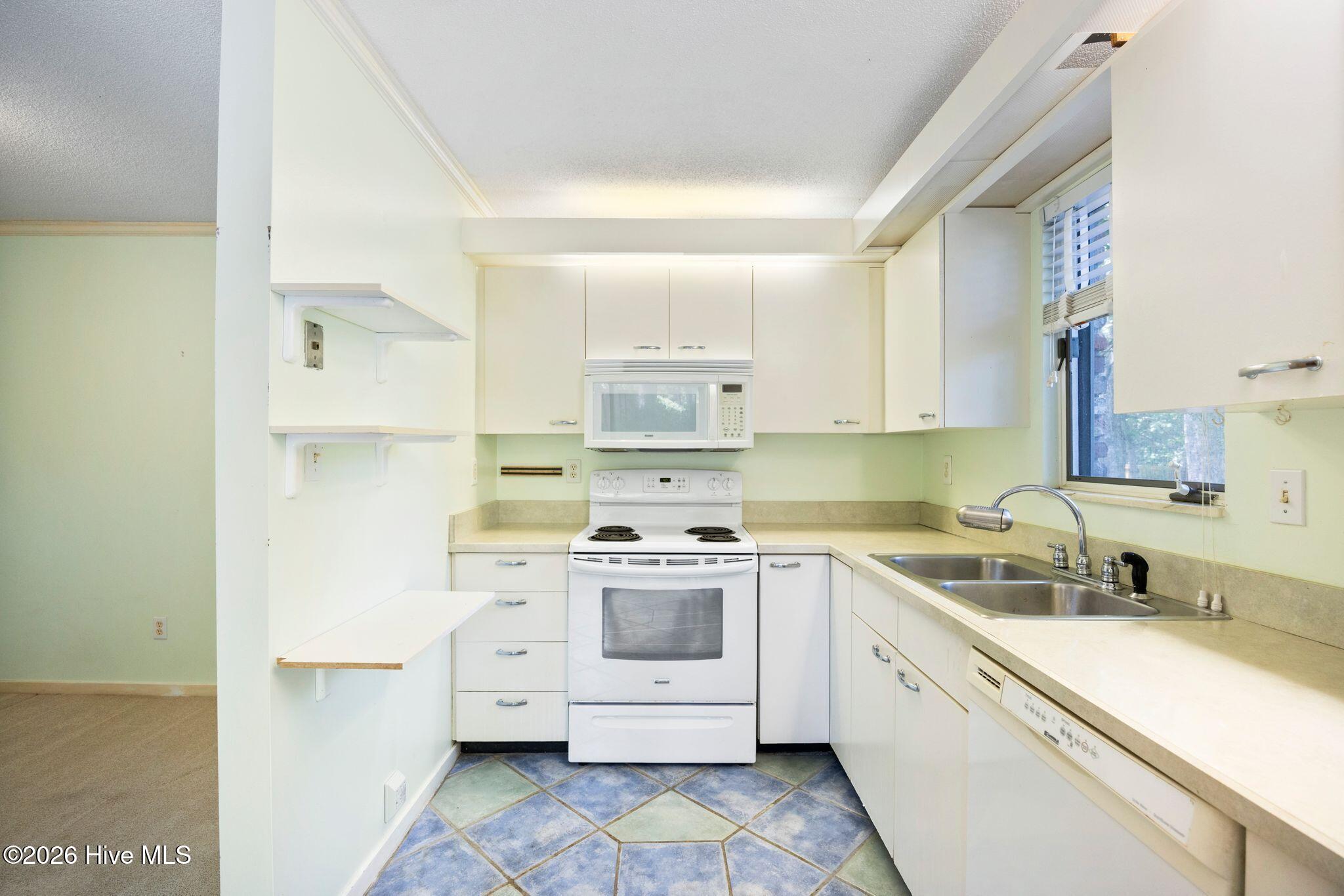 2029 Albert Circle Property Photo 15