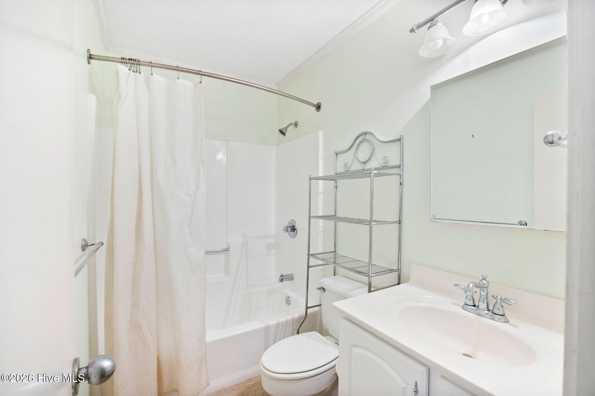 2029 Albert Circle Property Photo 24