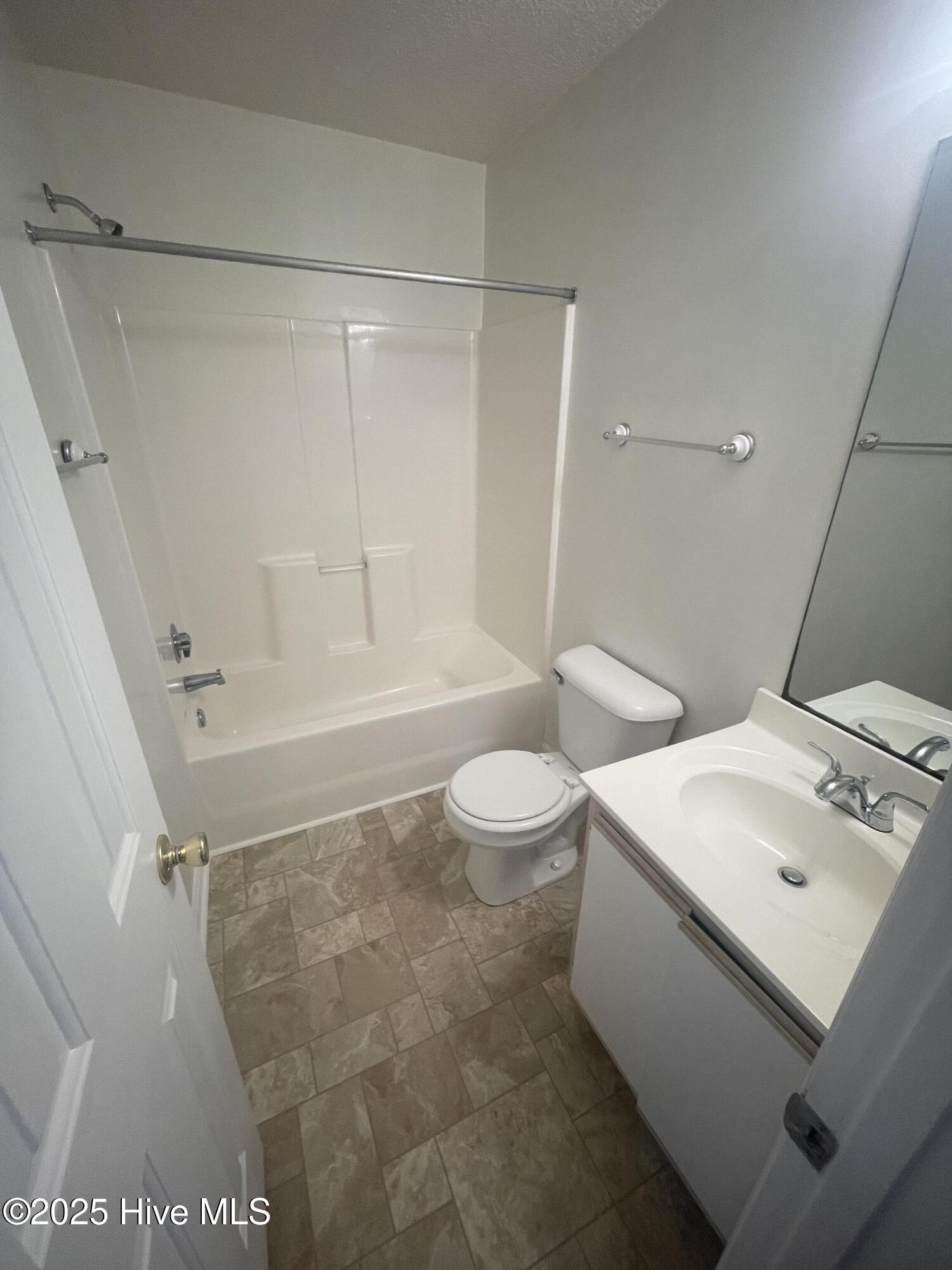 300 Pinegrove Court Property Photo 2