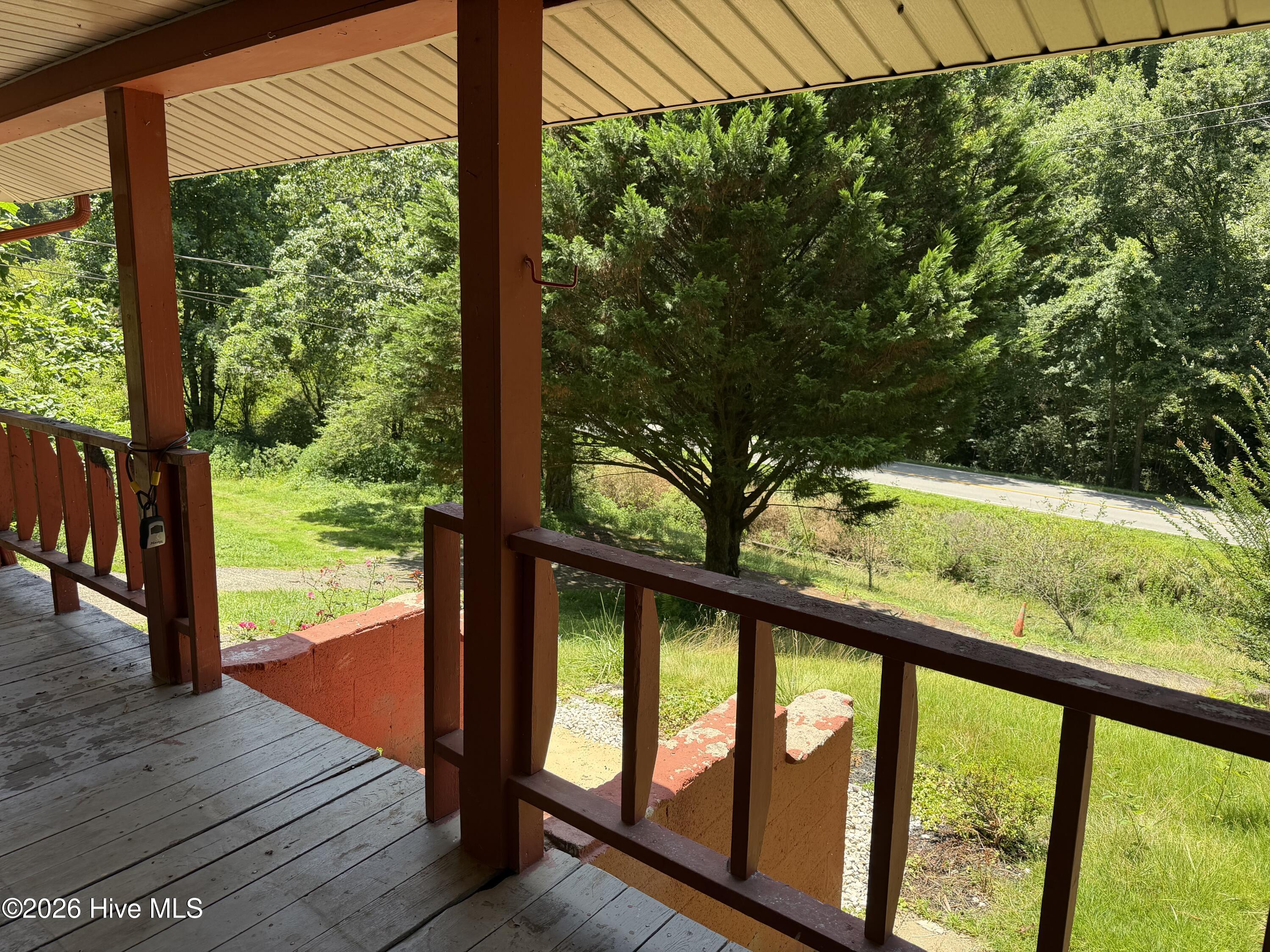 6686 Nc Highway 141 Property Photo 5