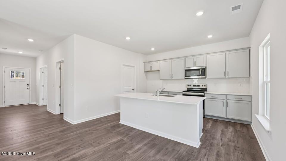 3065 Platinum Circle Property Photo 7