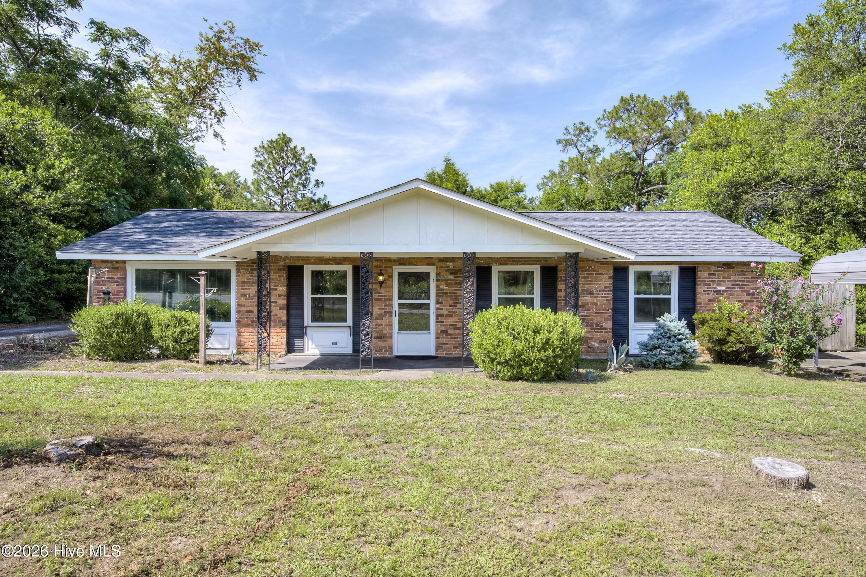 2107 Faircrest Avenue A Property Photo 1