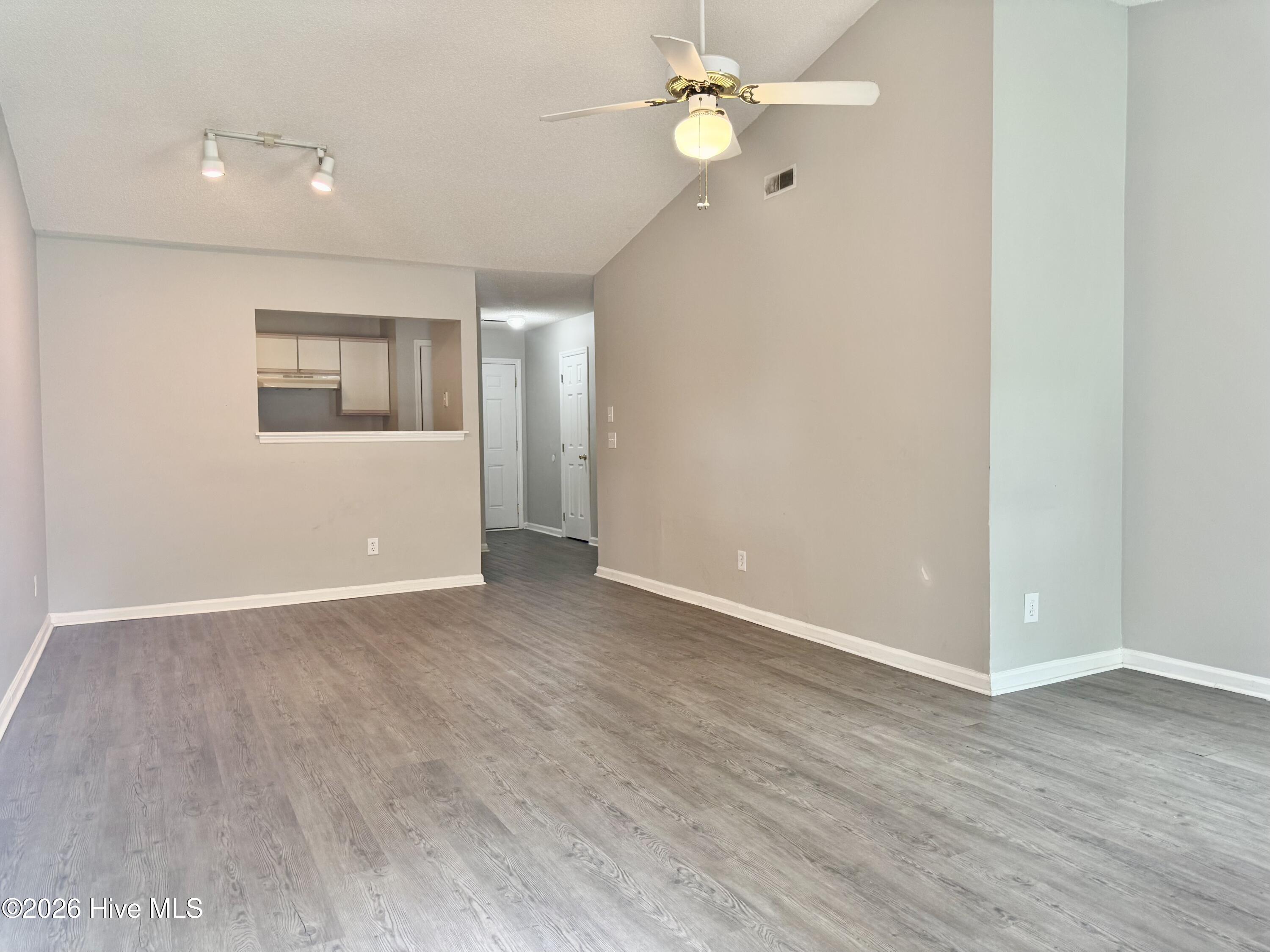 2621 Richard Drive A Property Photo 7