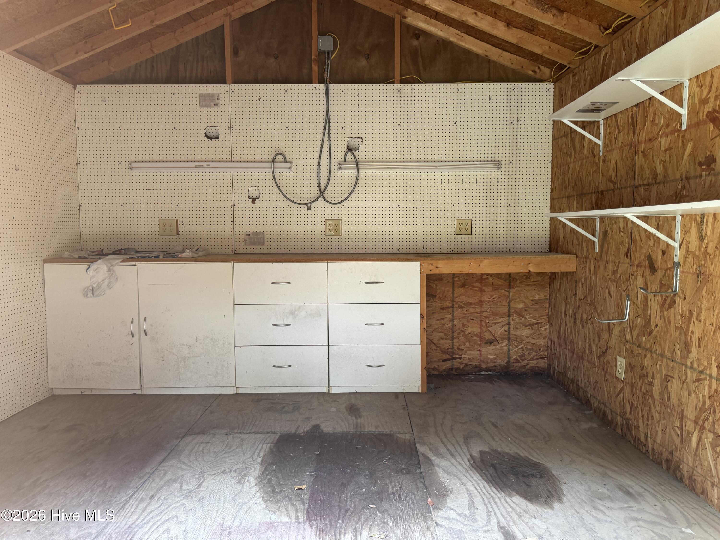2621 Richard Drive A Property Photo 19