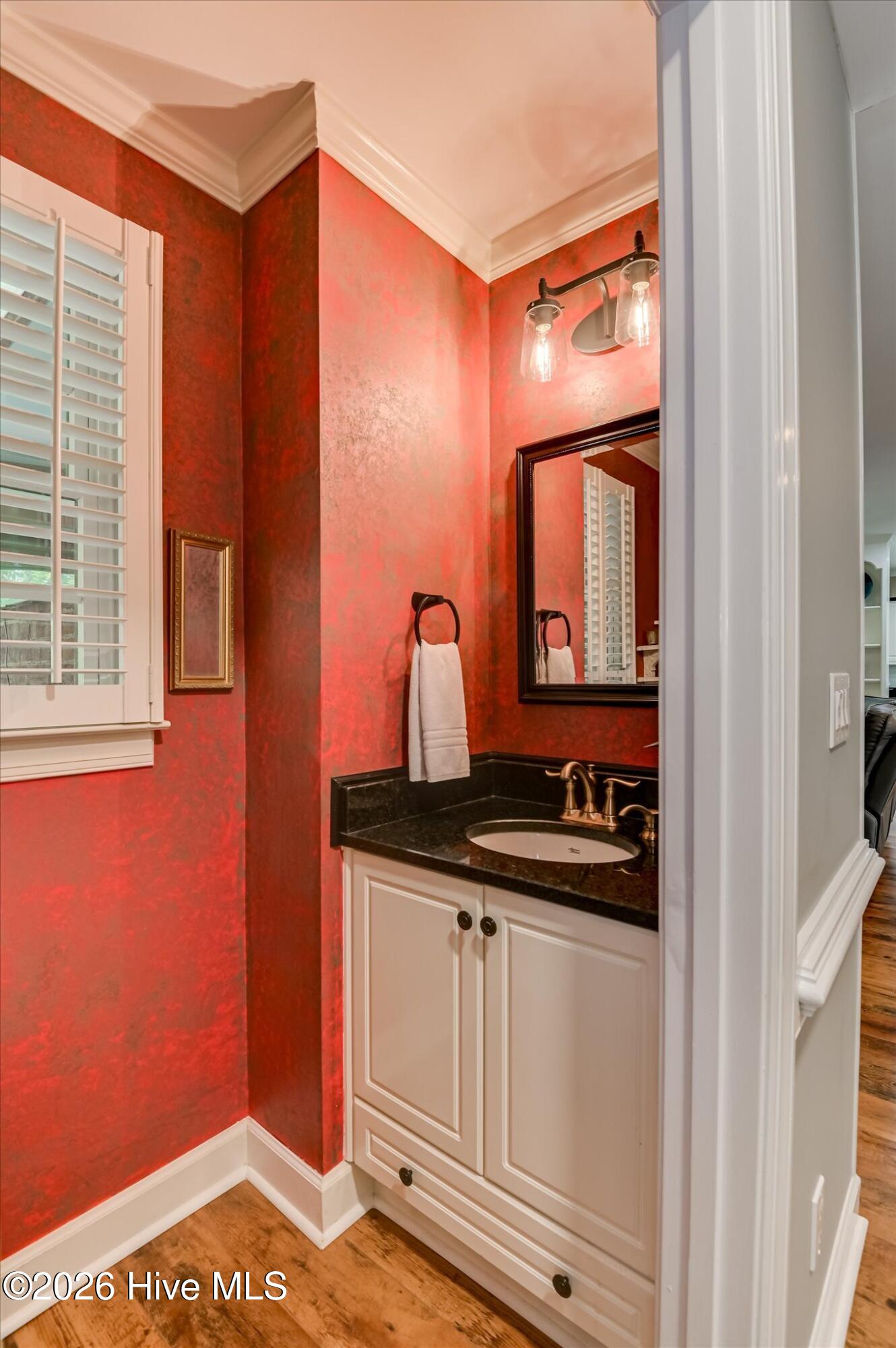 335 Crown Point Property Photo 44