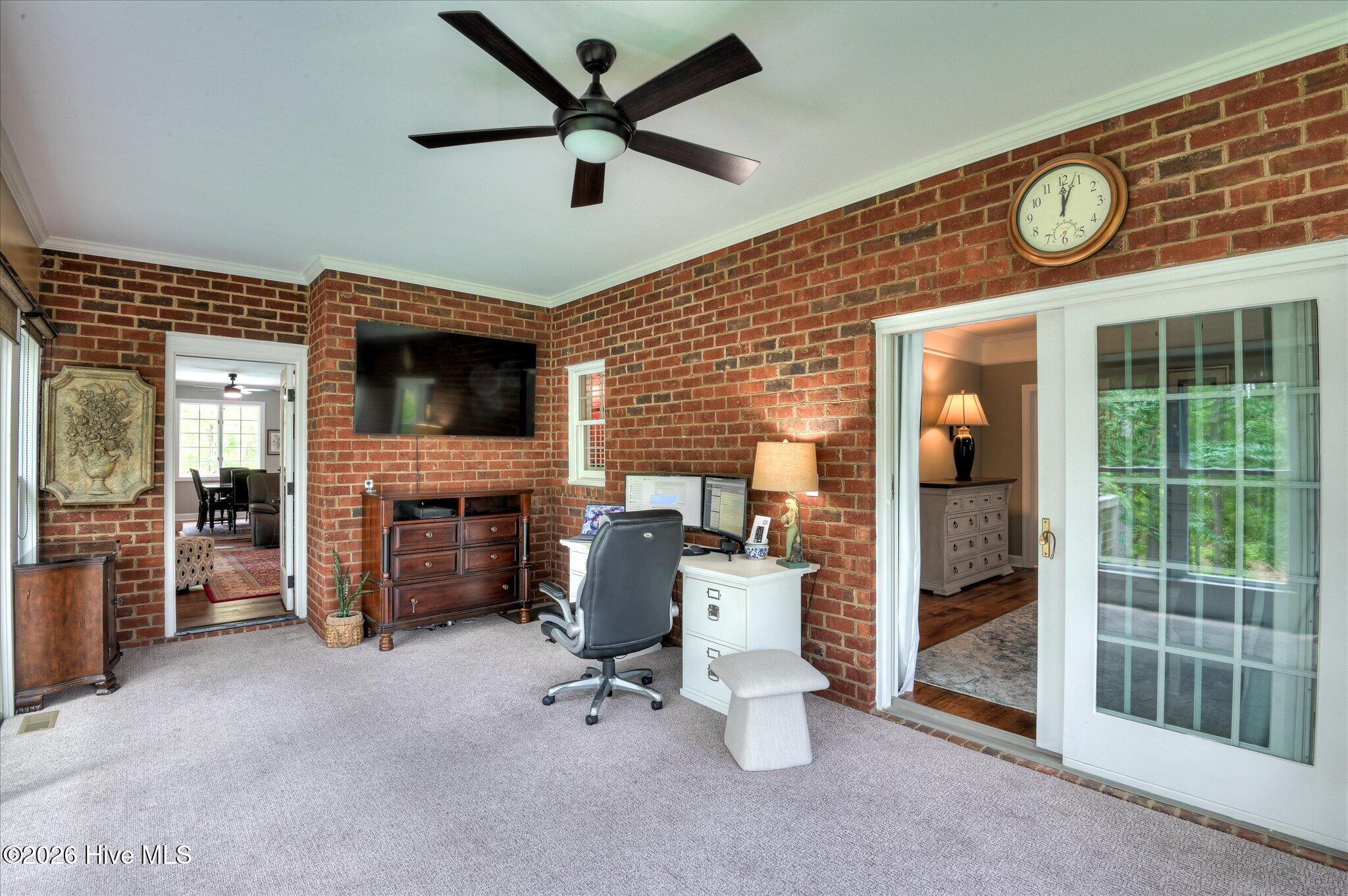 335 Crown Point Property Photo 55